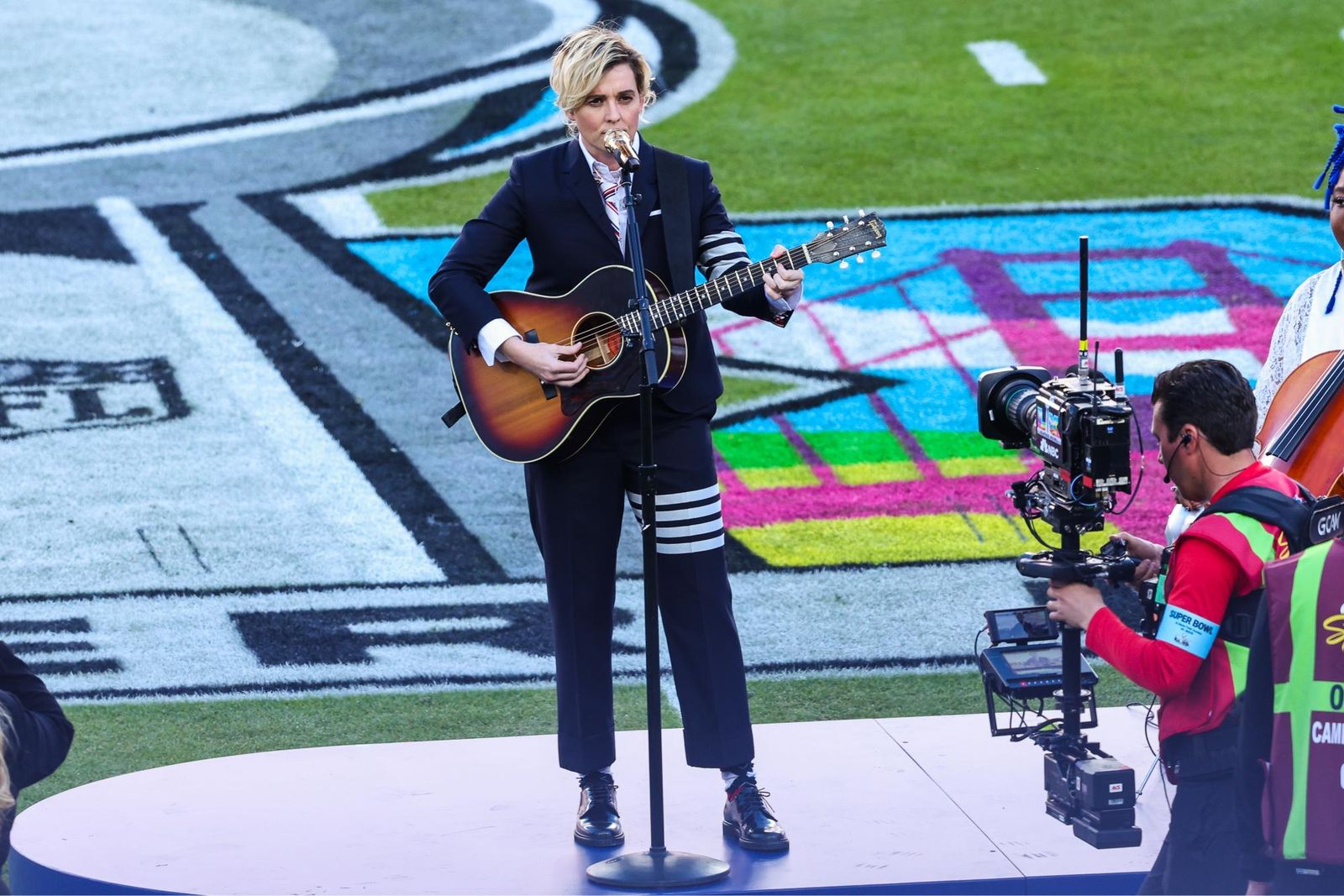 Las mejores fotos de la Super Bowl con la actuación de Bad Bunny