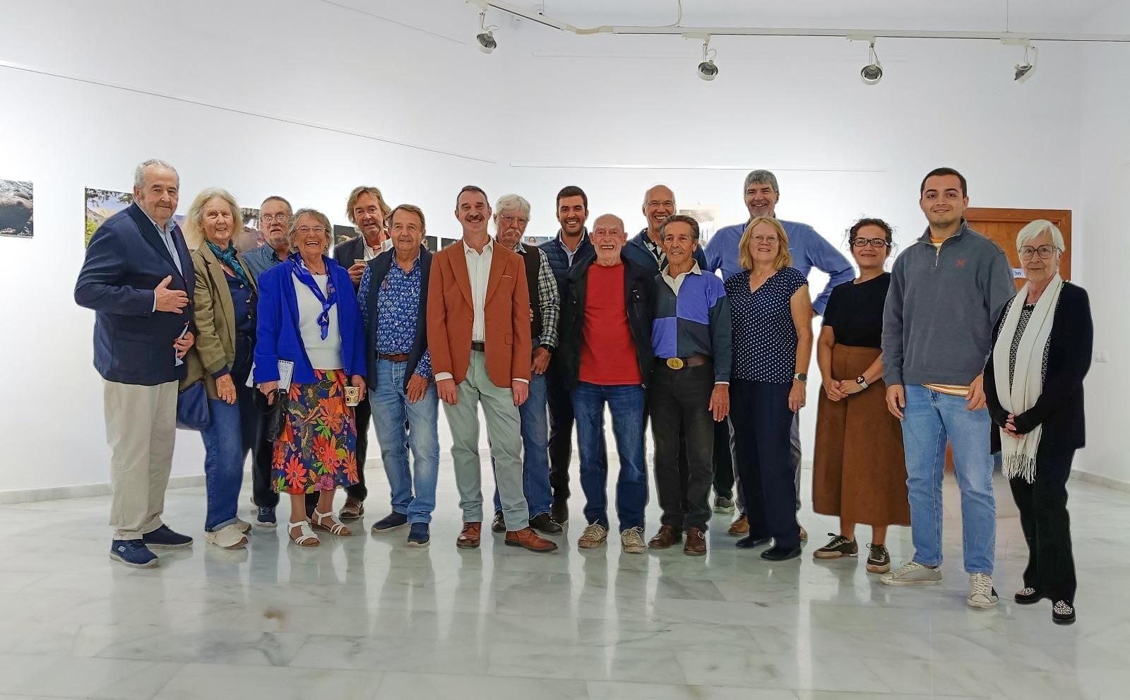 El Centro de Arte Fuente de Mojácar acoge la exposición del Vera International Photo Club.