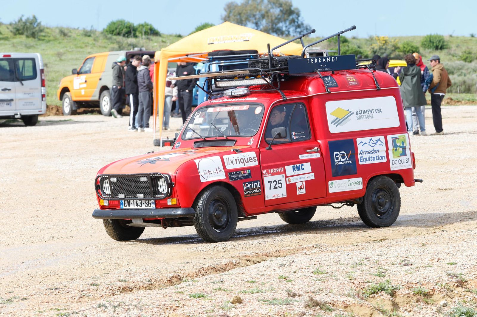 Fotos del rally 4L Trophy