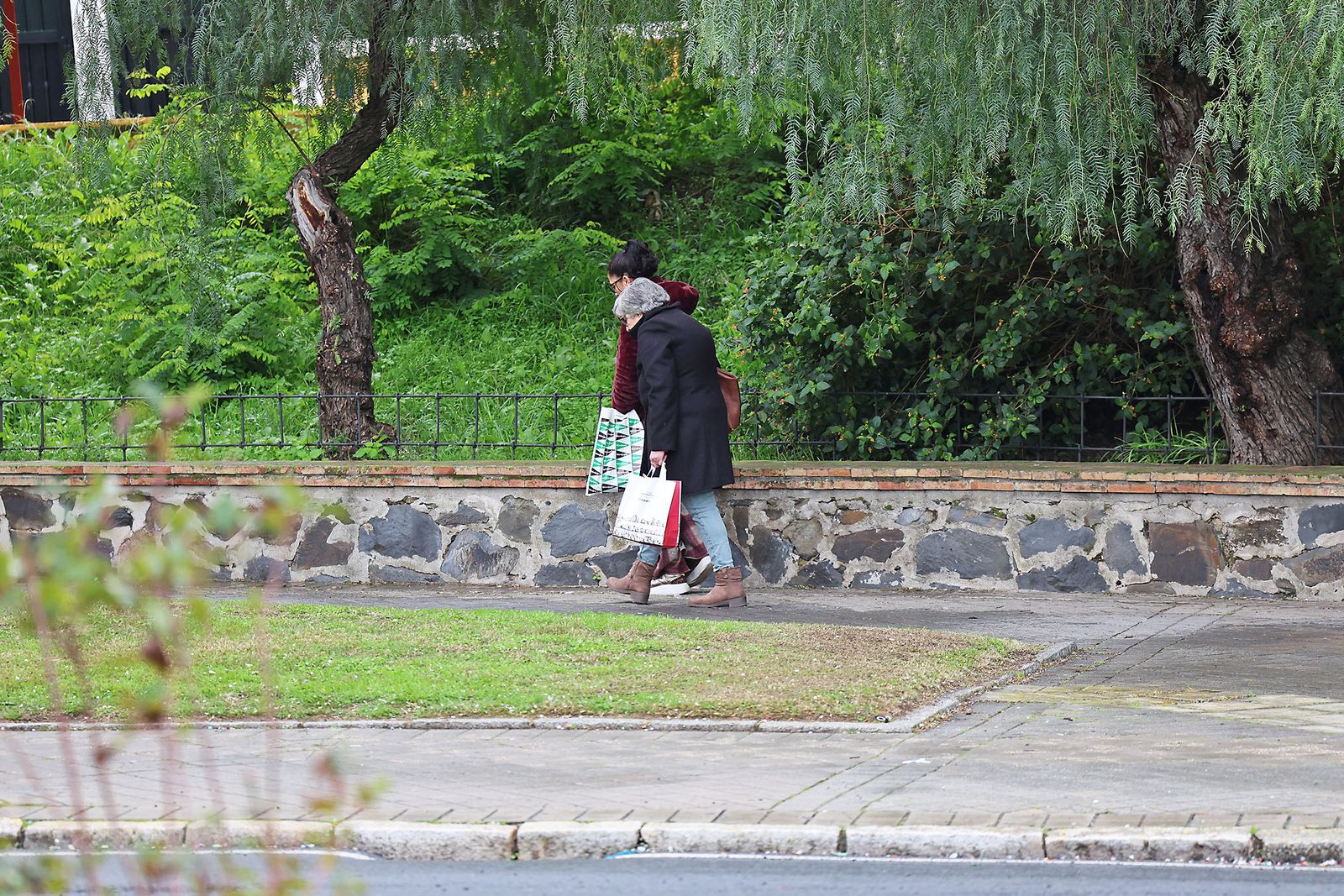 Lluvia y frío intenso en la mañana de miércoles