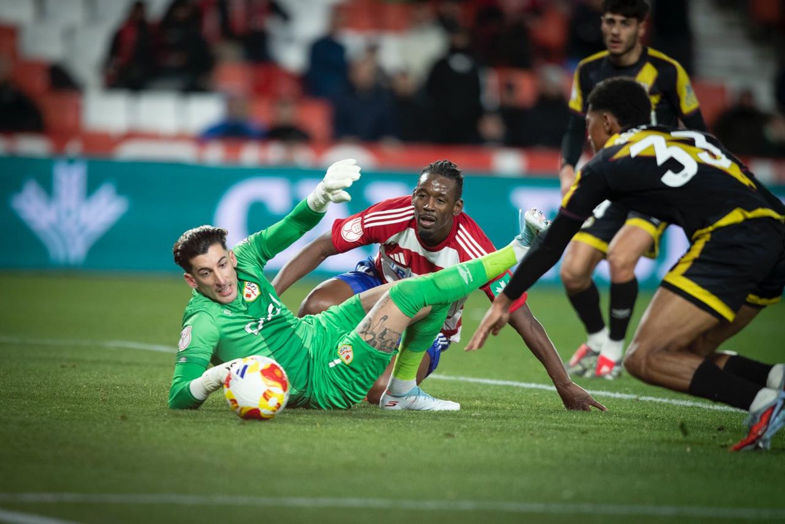 Las mejores imágenes del Granada CF-Rayo de la Copa del Rey