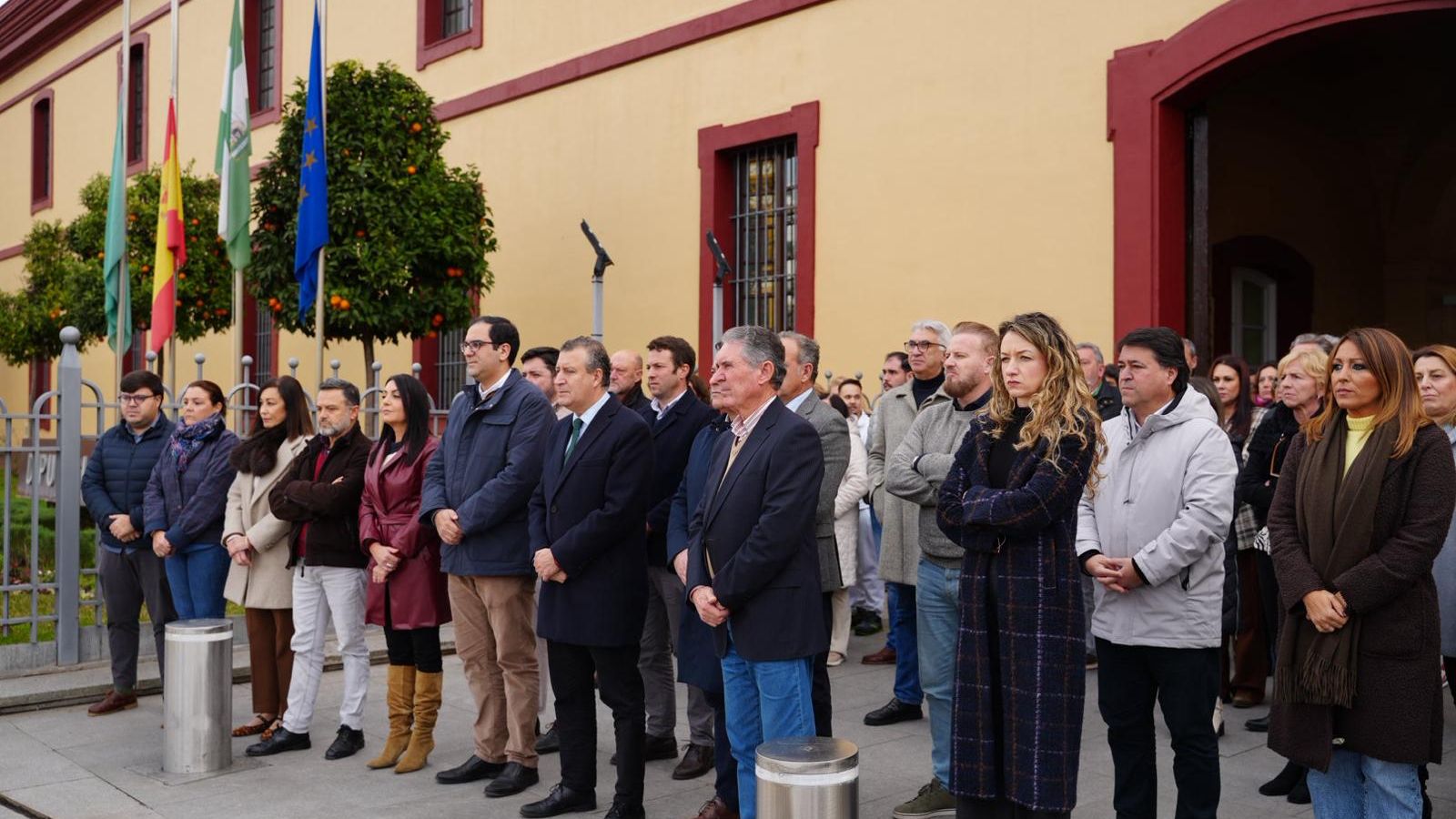 Minuto de silencio en la Diputación de Sevilla
