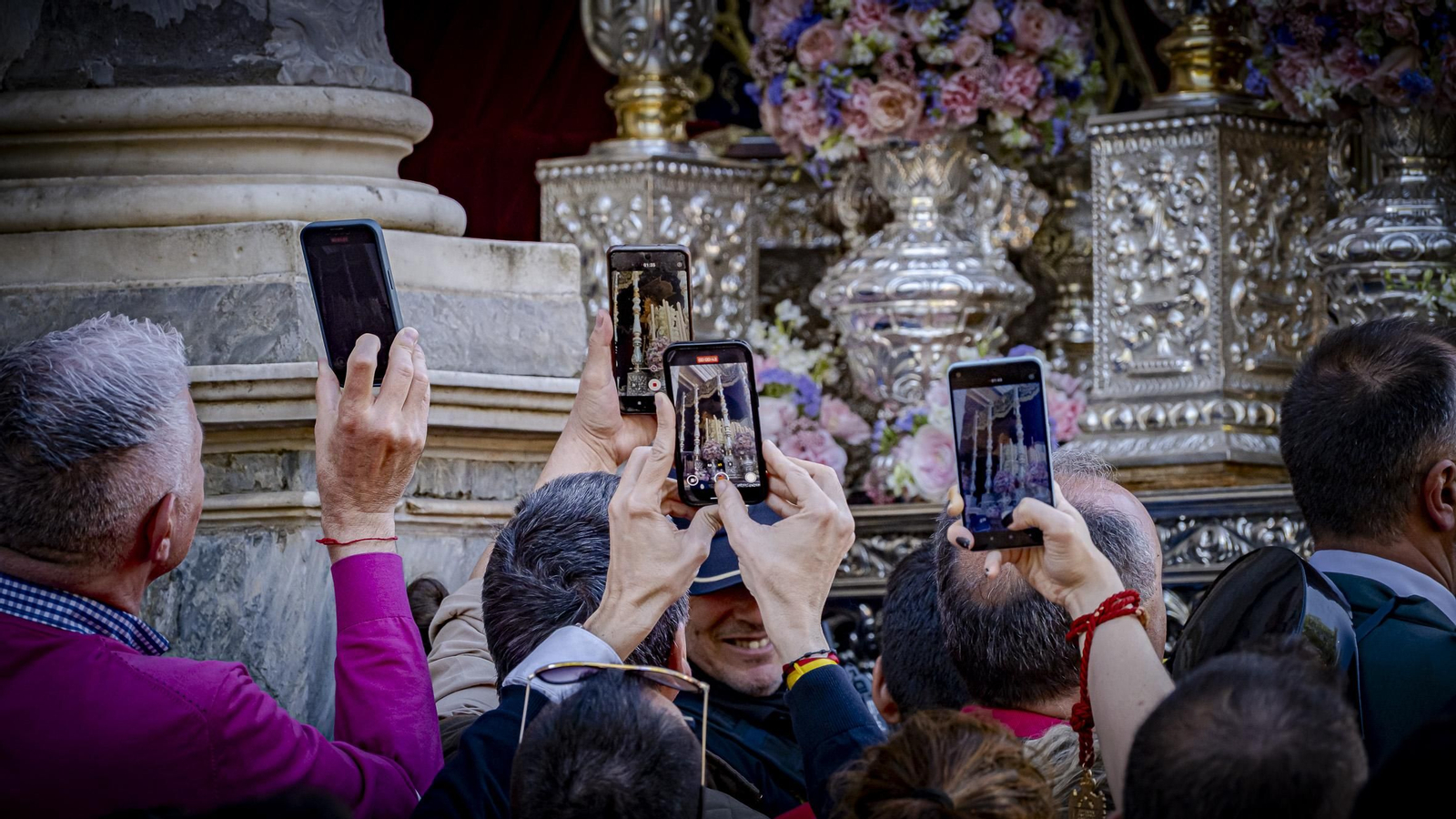 Imágenes de la salida de Expiración en la Semana Santa de Cádiz 2025 Imágenes de la salida de Expiración en la Semana Santa de Cádiz 2025