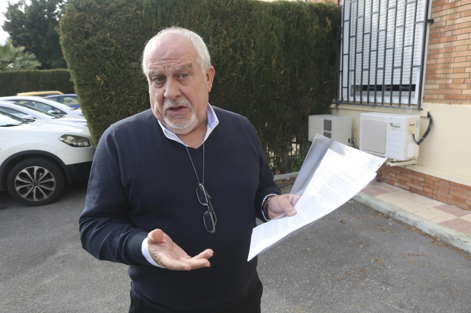 El cuñado del paciente la denuncia presentada después de su muerte.