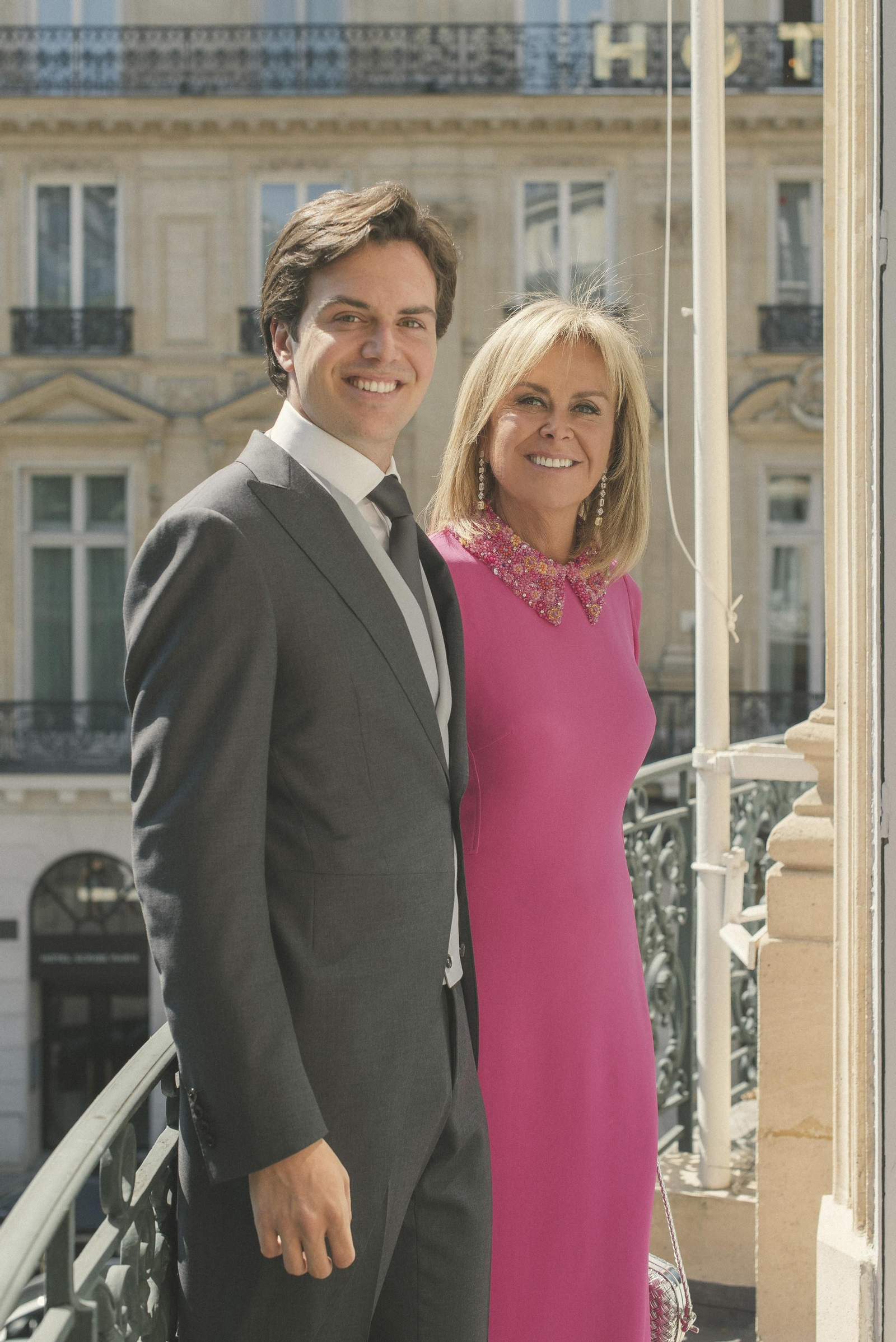 Daniel Clará y su madre y madrina de boda, Rosa Clará Daniel Clará y su madre y madrina de boda, Rosa Clará