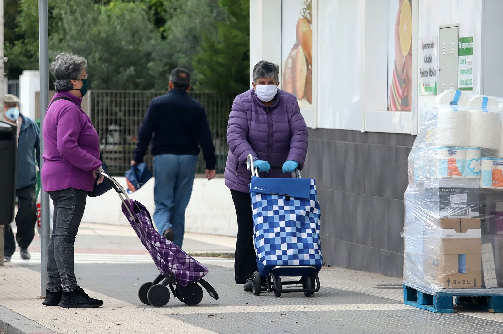 Imágenes del uso de la mascarilla para prevenir el contagio por coronavirus