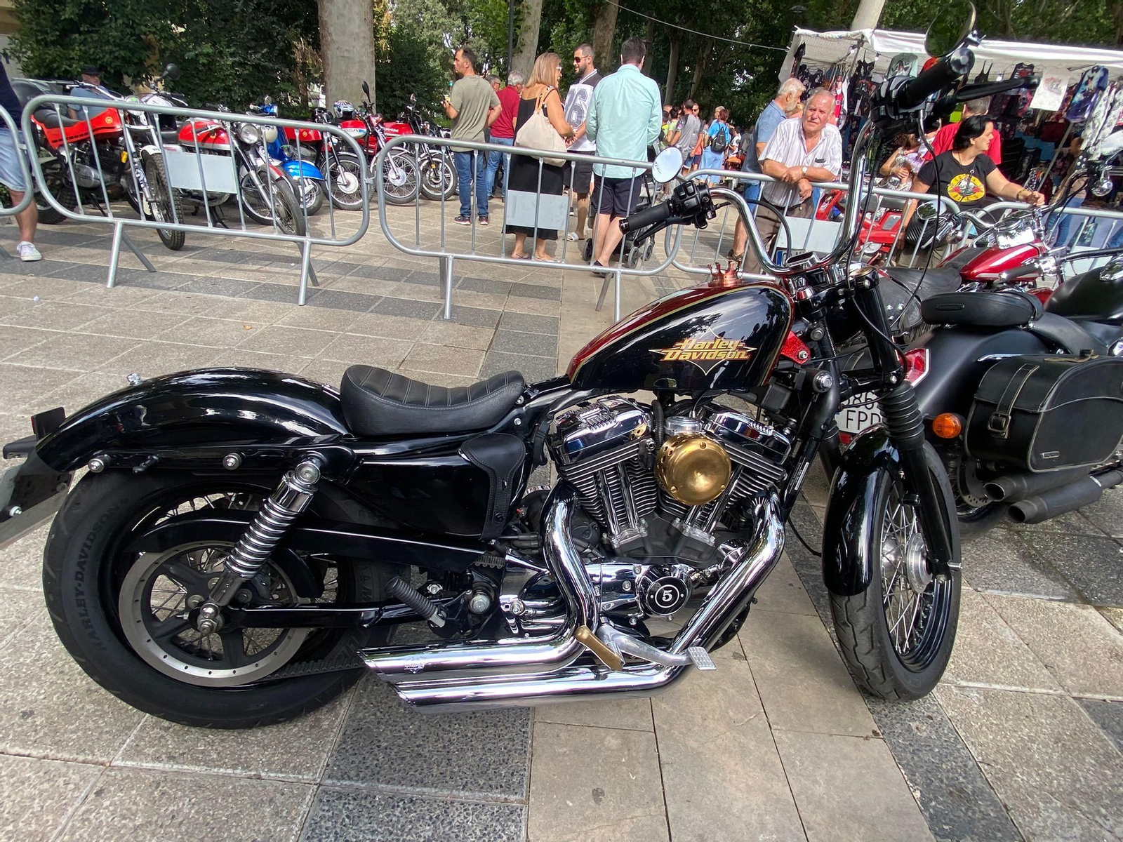 Las mejores imágenes de la XXVII Concentración de Motos de Época Ciudad de Guadix