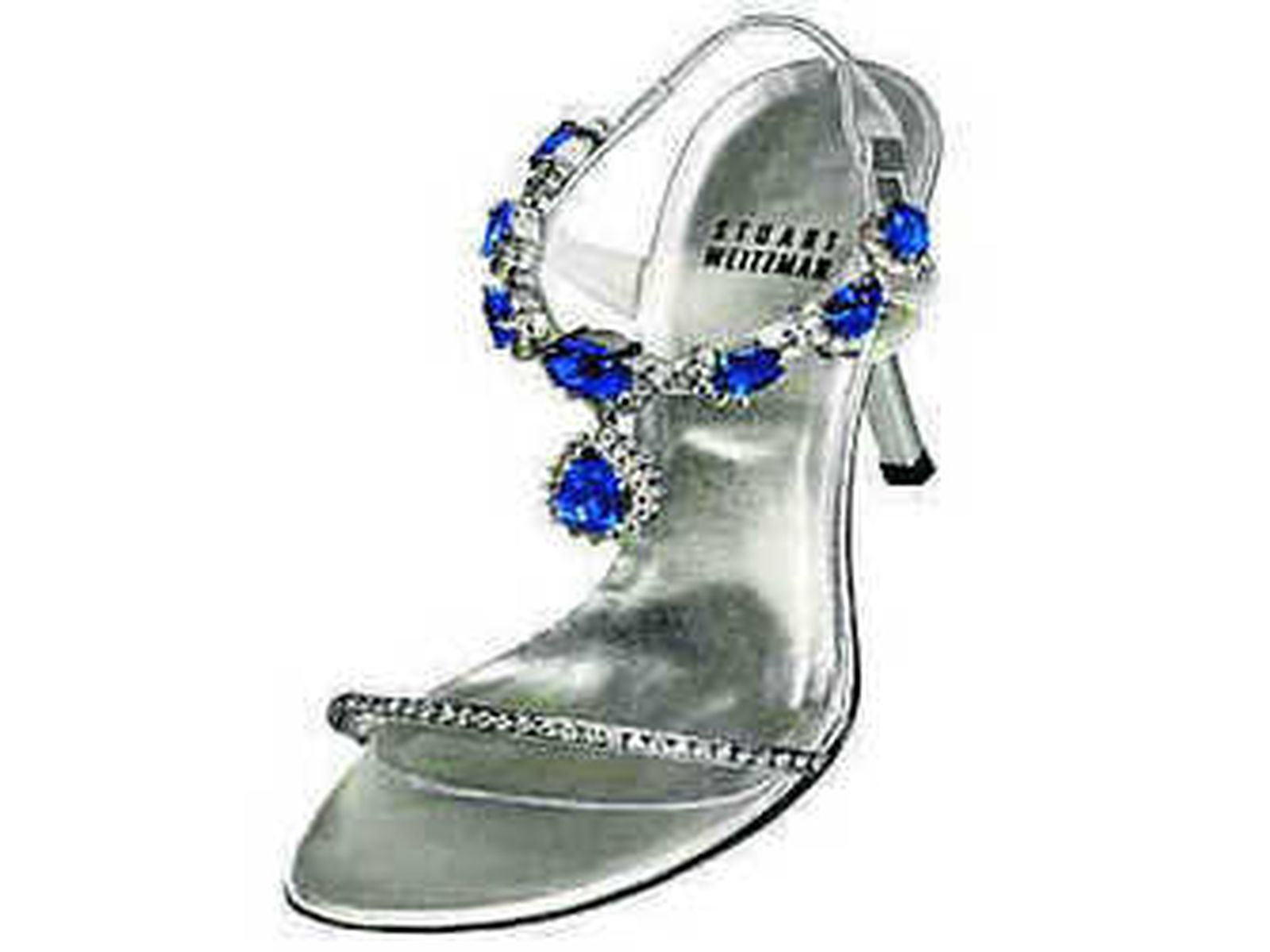 Porque hay que vestirse por los pies