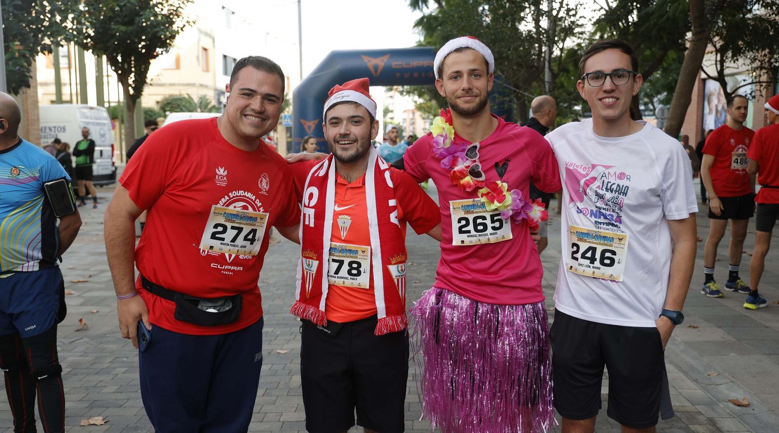 Búscate en la XI Carrera Solidaria de Navidad de Algeciras