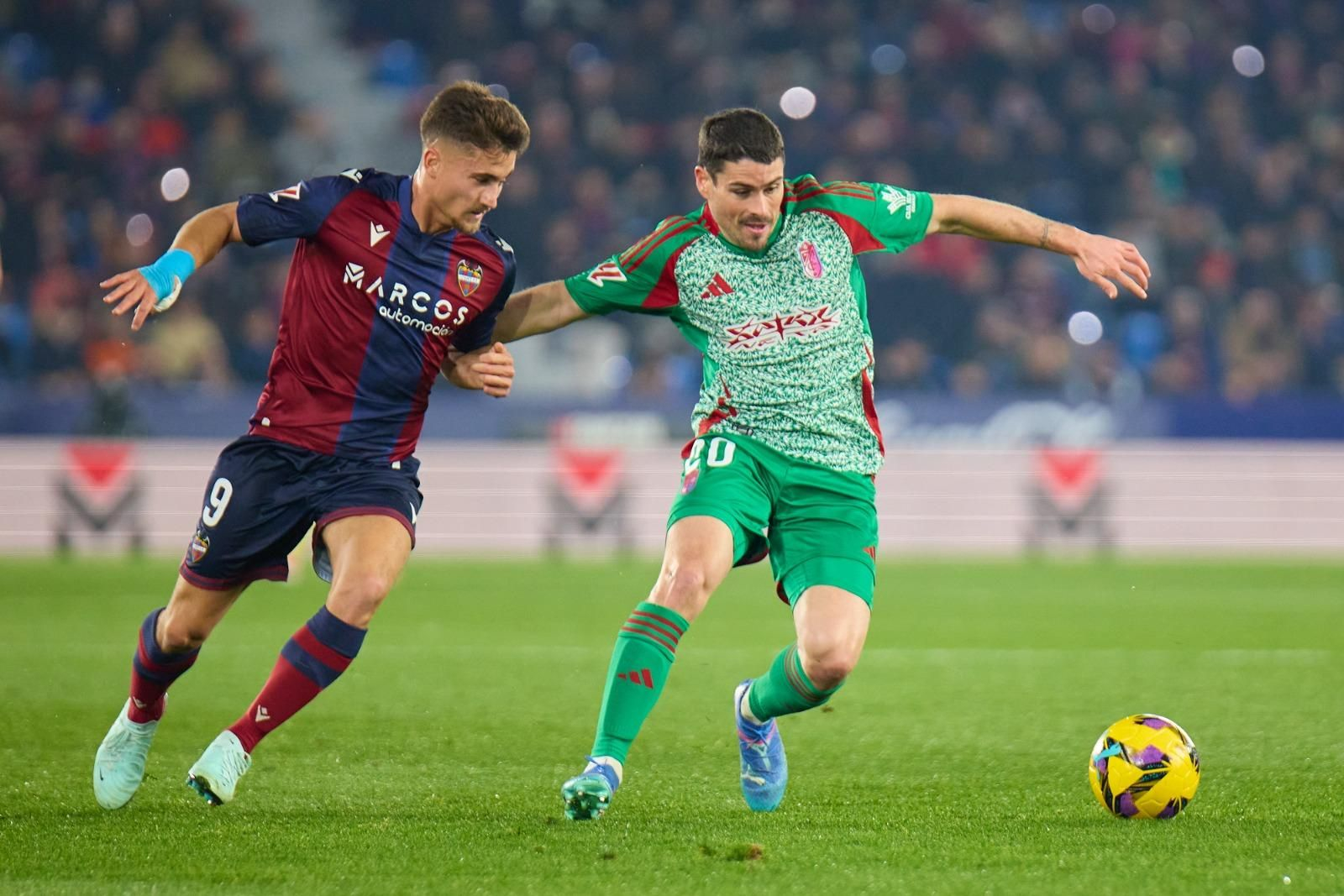 Las mejores imágenes del Levante-Granada CF
