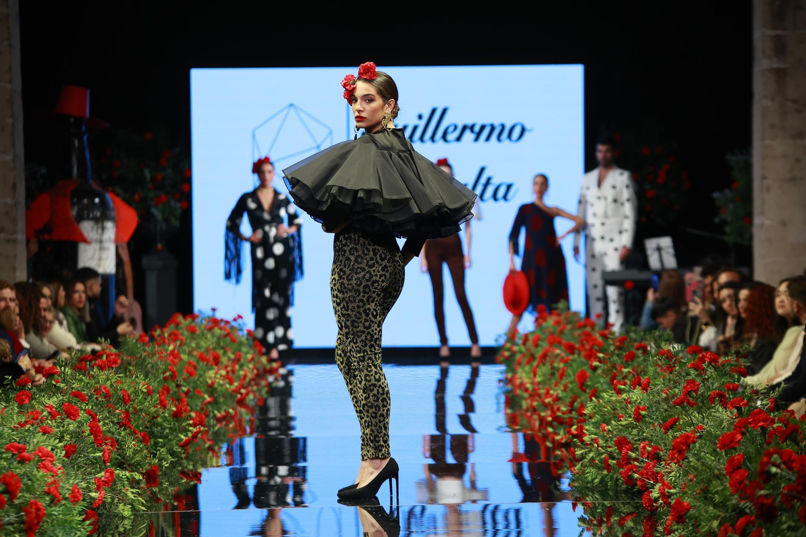 Desfile de Guillermo Peralta en la Pasarela Flamenca Jerez Tío Pepe 2023