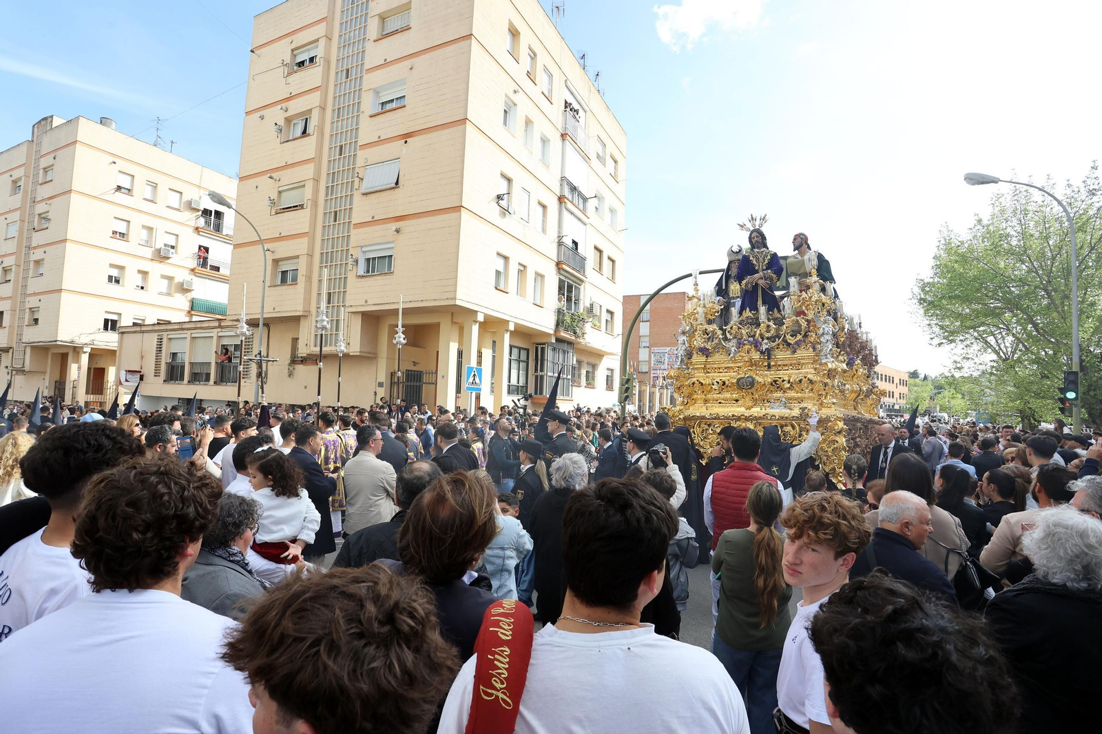 Imágenes de la Hermandad de la Redención en el Jueves Santo de Jerez 2025