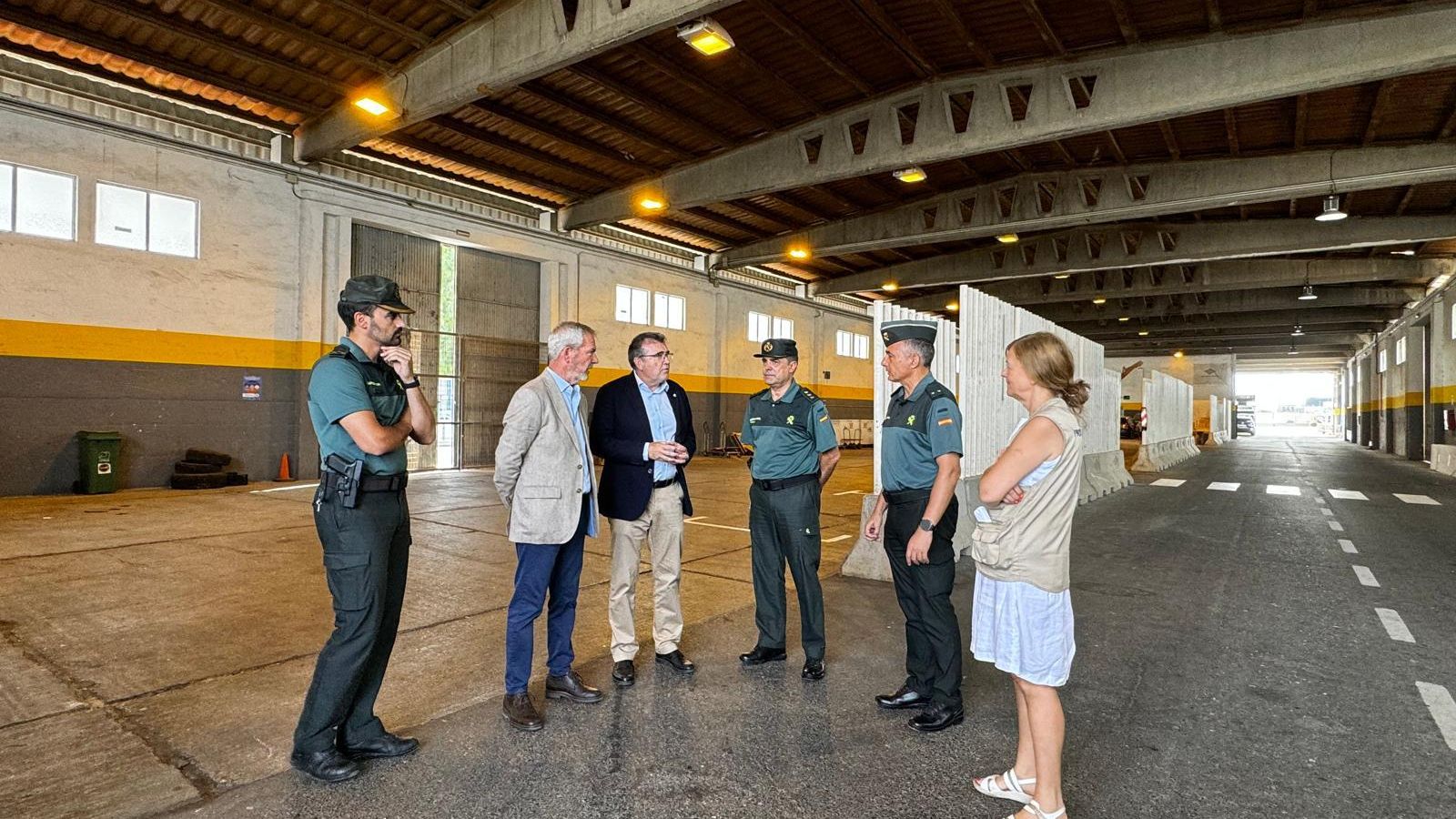 Visita al dispositivo puesto en marcha este año para regular el flujo de pasajeros