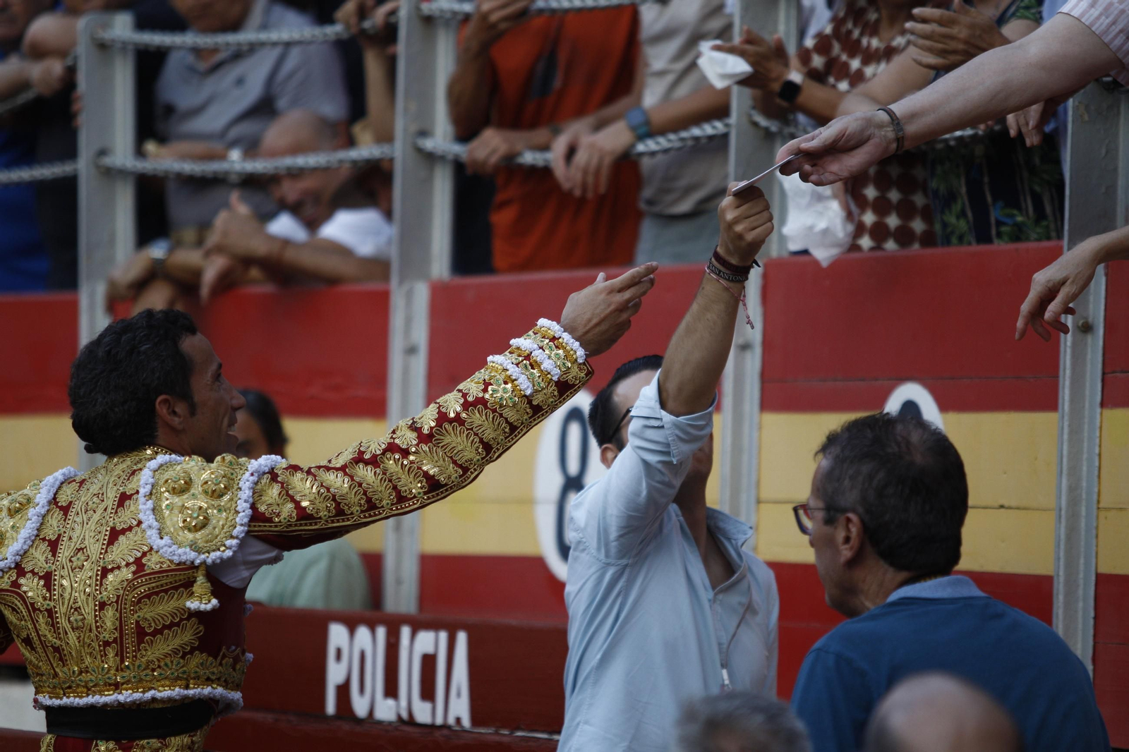 Las mejores imágenes de los toreros Fortes, Juan Ortega y David de Miranda en la Feria de Almería 2025