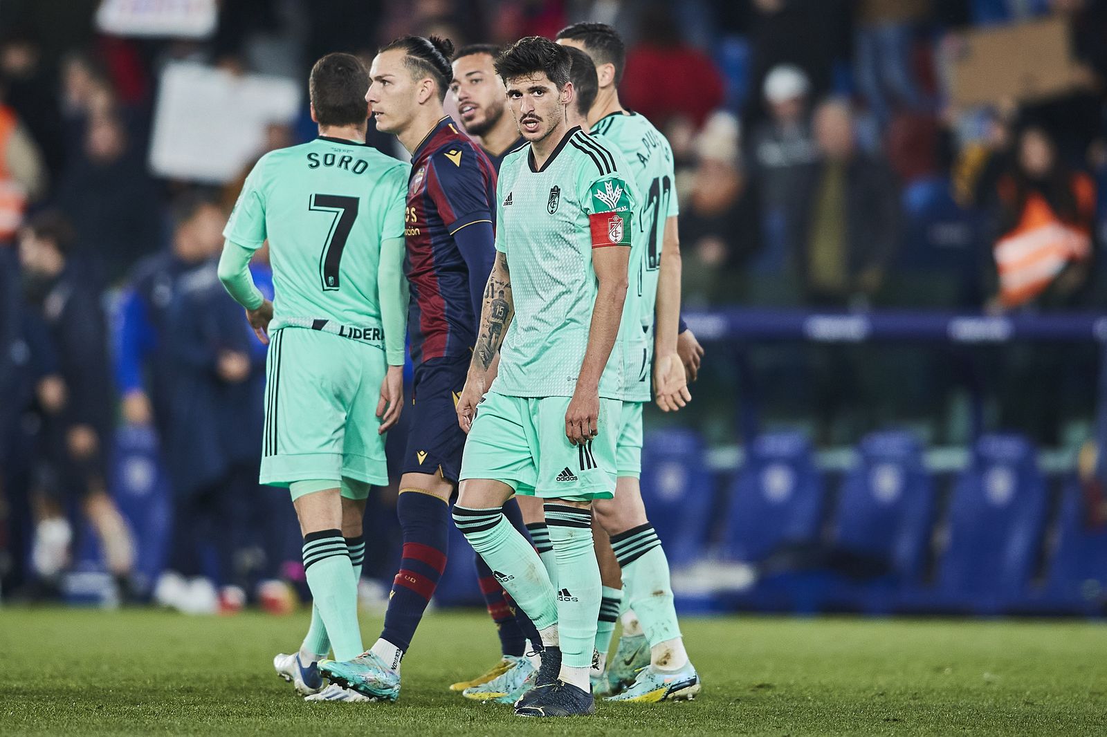 El Levante-Granada CF, en imágenes