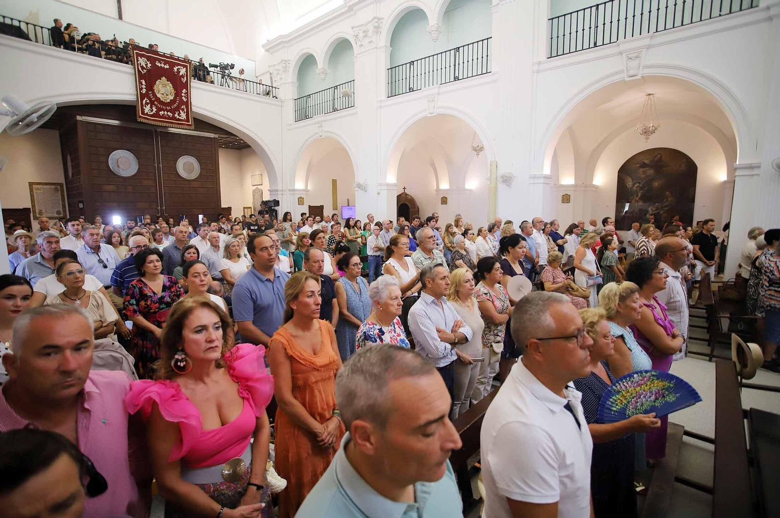 Imágenes de la procesión eucarística y solemne Función del Voto en El Rocío Chico