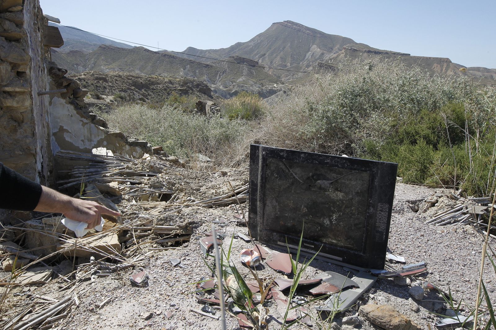 Fotogalería basura en el Desierto de Tabernas