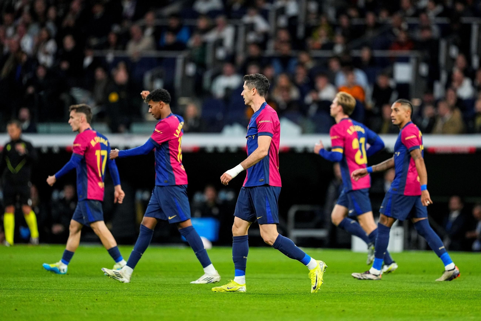 La prolongación del Real Madrid - Barcelona: todas las fotos