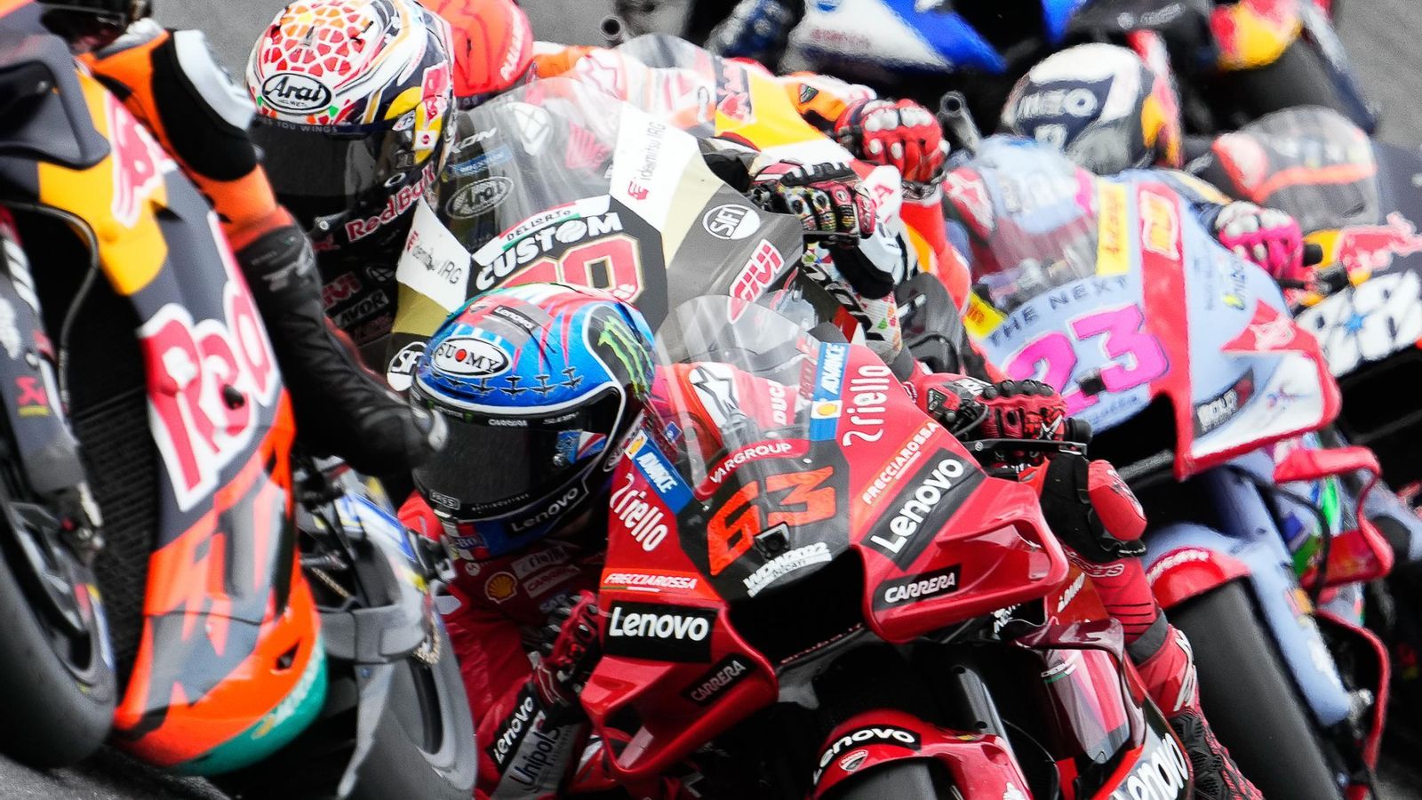 La espectacularidad de MotoGP es un imán para aficionados de todo el mundo.