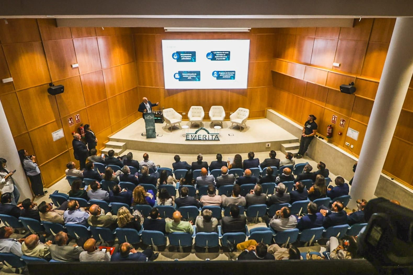 Imagen de la presentación del proyecto IBW en la sede de la Federación Onubense de Empresarios.