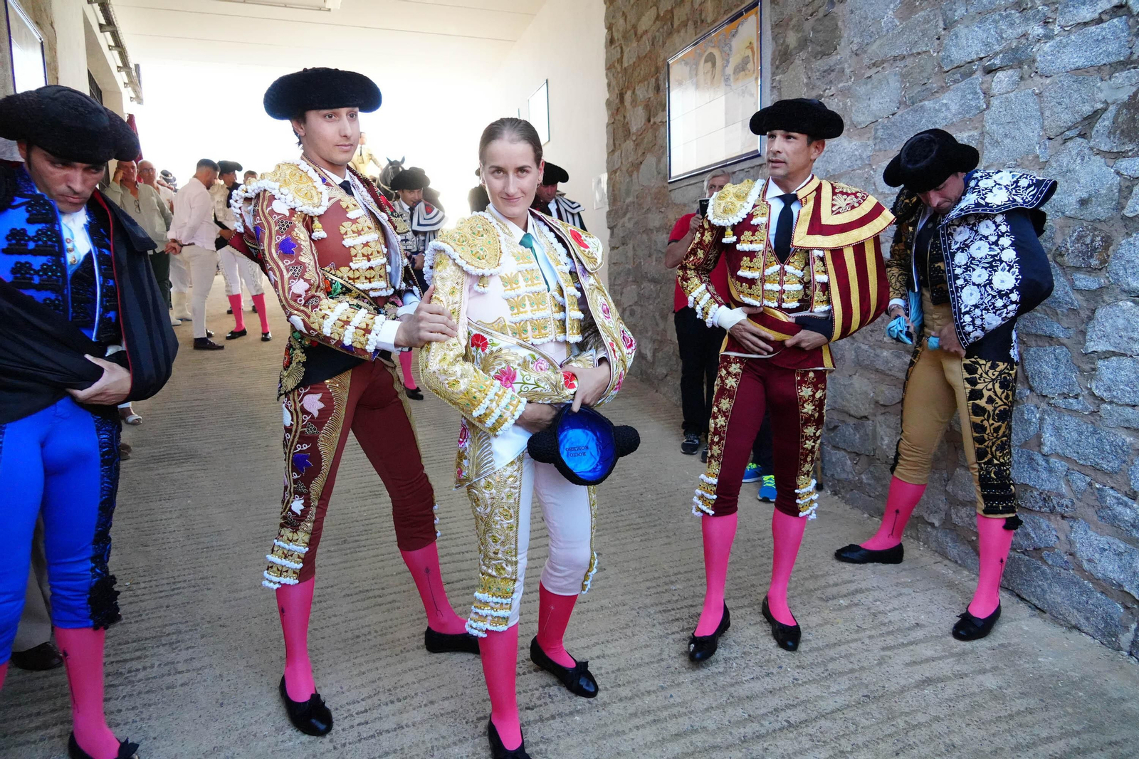 El triunfo de Rocío Romero, Manzanares y Roca Rey en la plaza de toros Pozoblanco, en imágenes