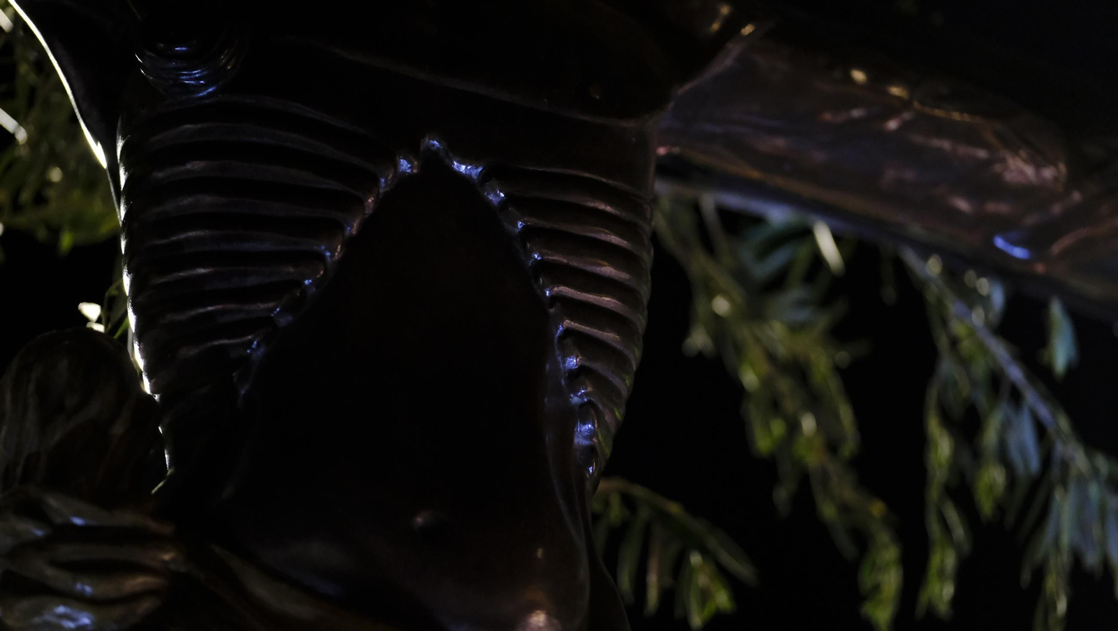 Vía Crucis del Cristo de la Escucha en la Semana Santa de Almería 2025