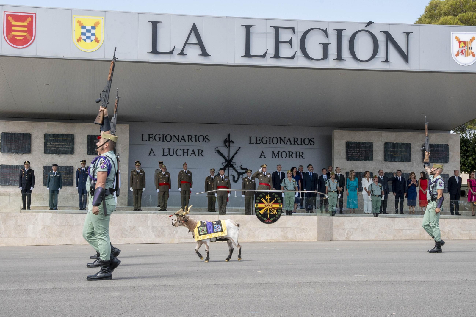 El CV (105) aniversario fundacional de la Legión