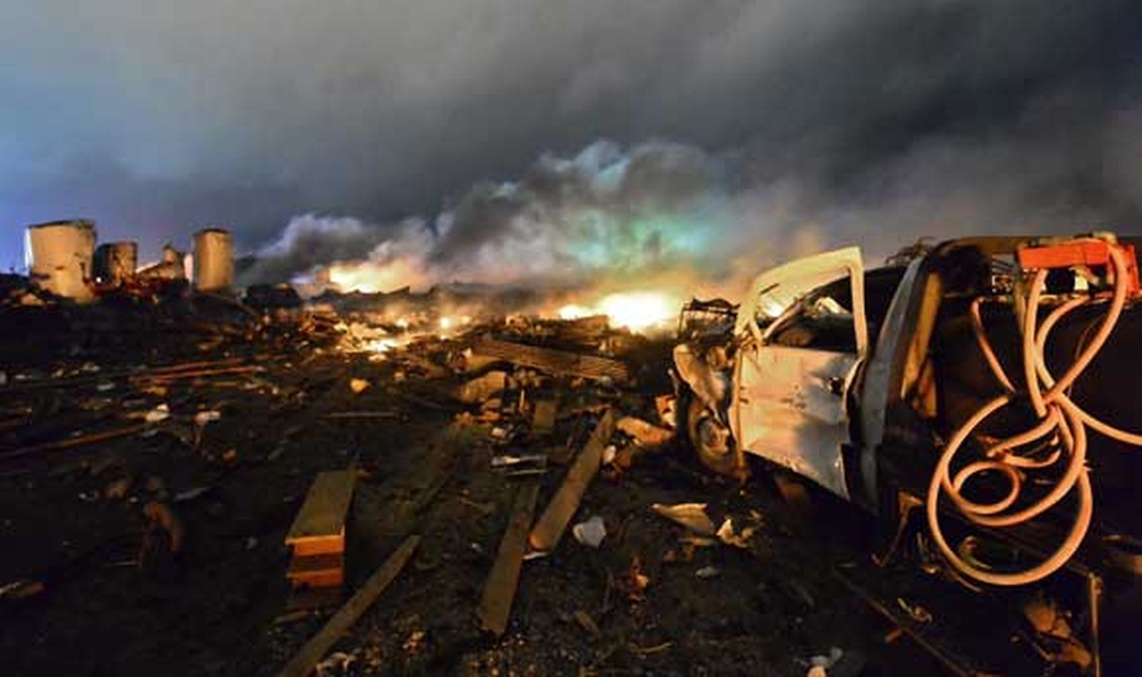 Tragedia en Texas tras explotar una fábrica de fertilizantes