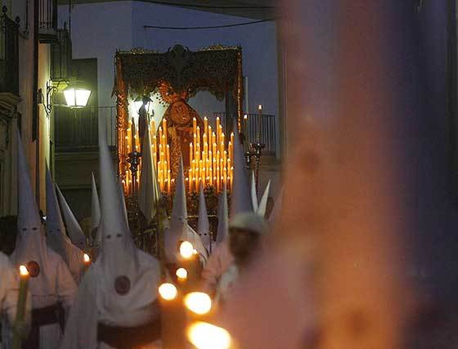 San Pedro gana más de noche que por el día