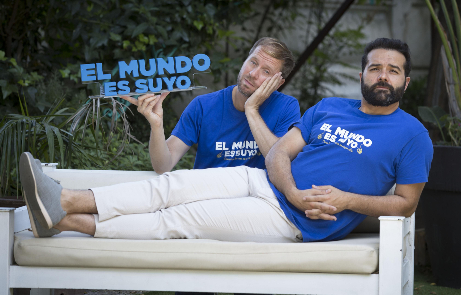 Alberto López (Sevilla, 1976) y Alfonso Sánchez (Sevilla, 1978), este viernes, horas antes de la 'premiere' de la película.