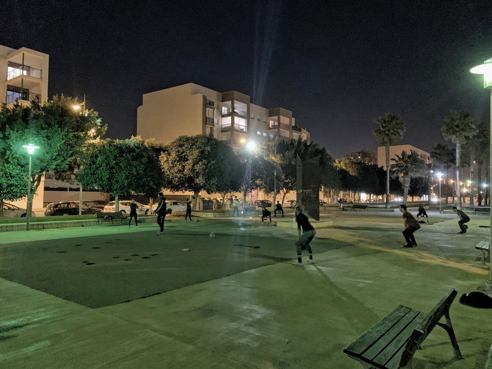 Fotogalería de los gimnasios urbanos en los parques de Almería.