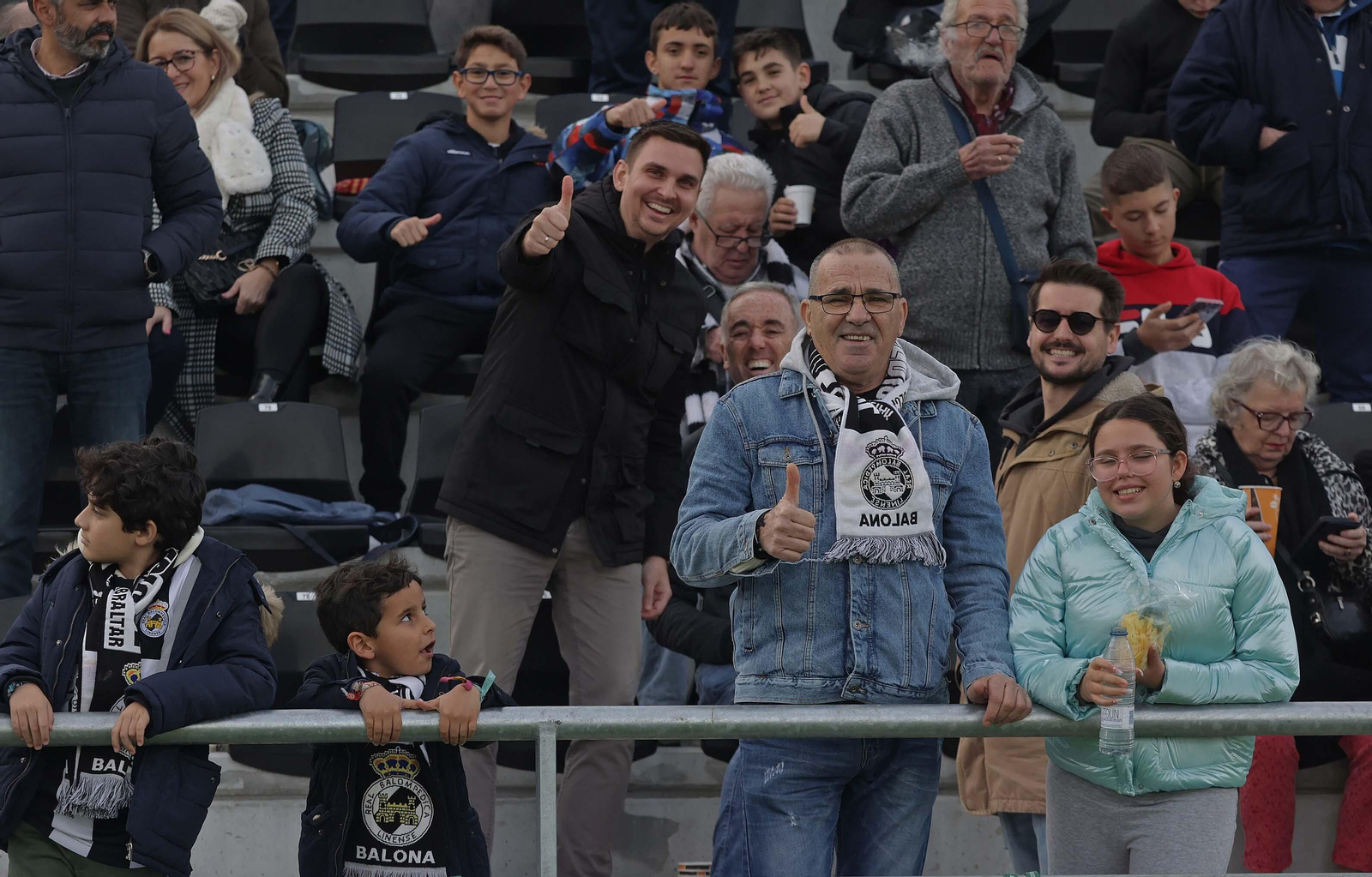 Búscate en el Ciudad de La Línea durante el Balona - Yeclano