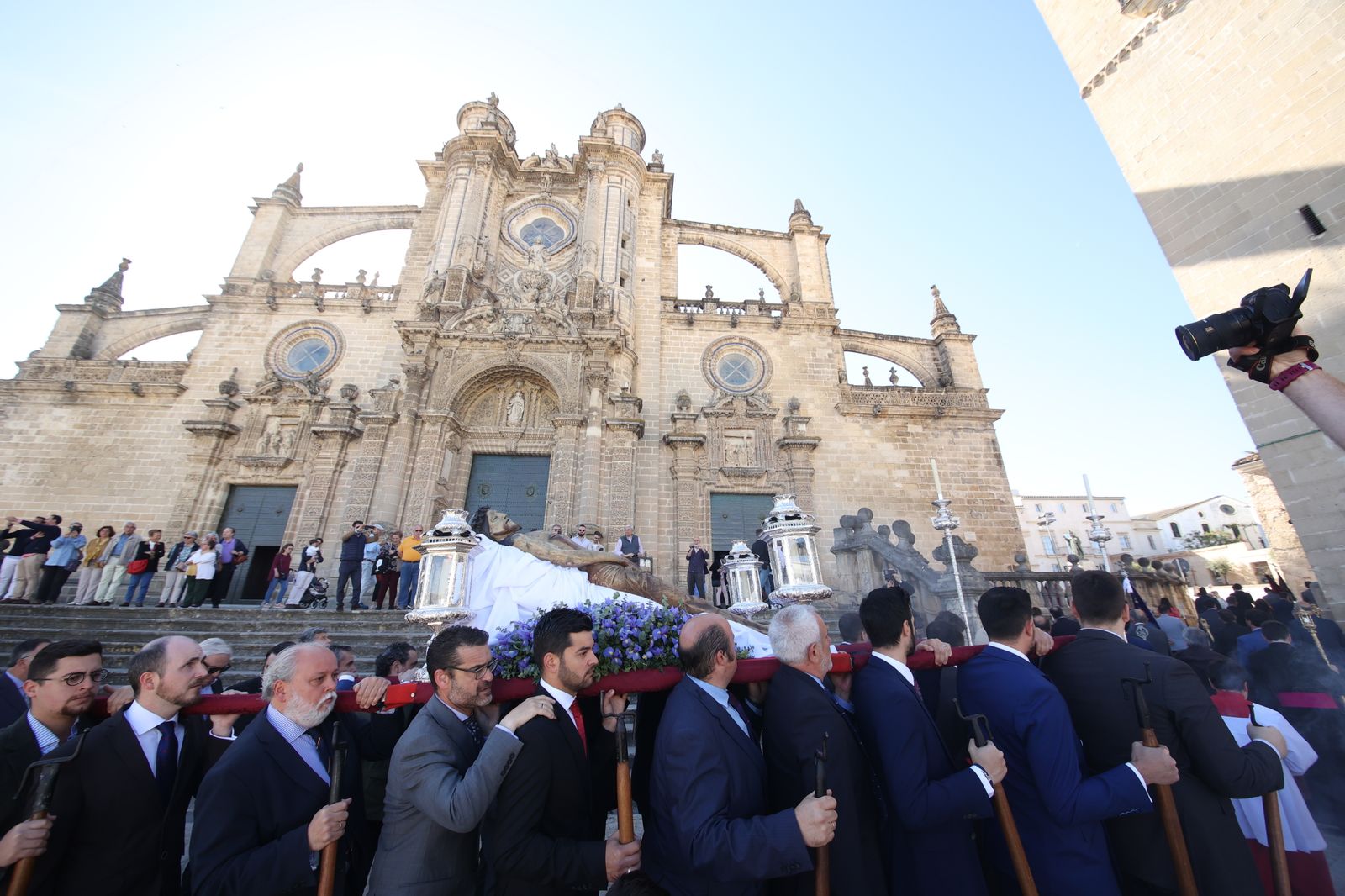 Salida del Cristo de las Aguas para pedir lluvias