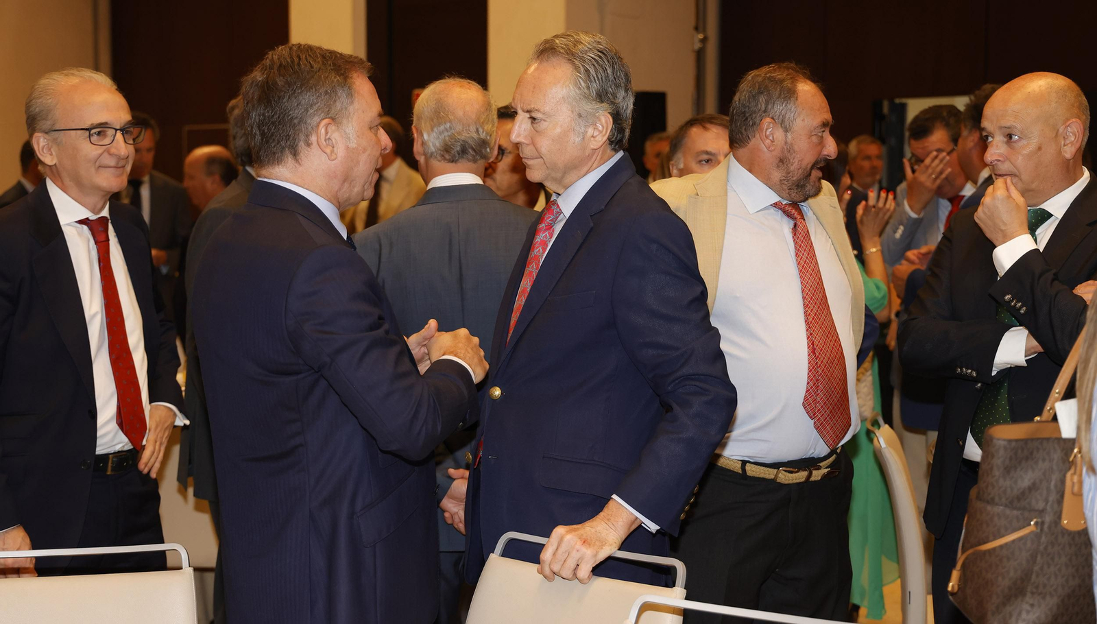 Elías Bendodo en el Foro Joly, todas las imágenes