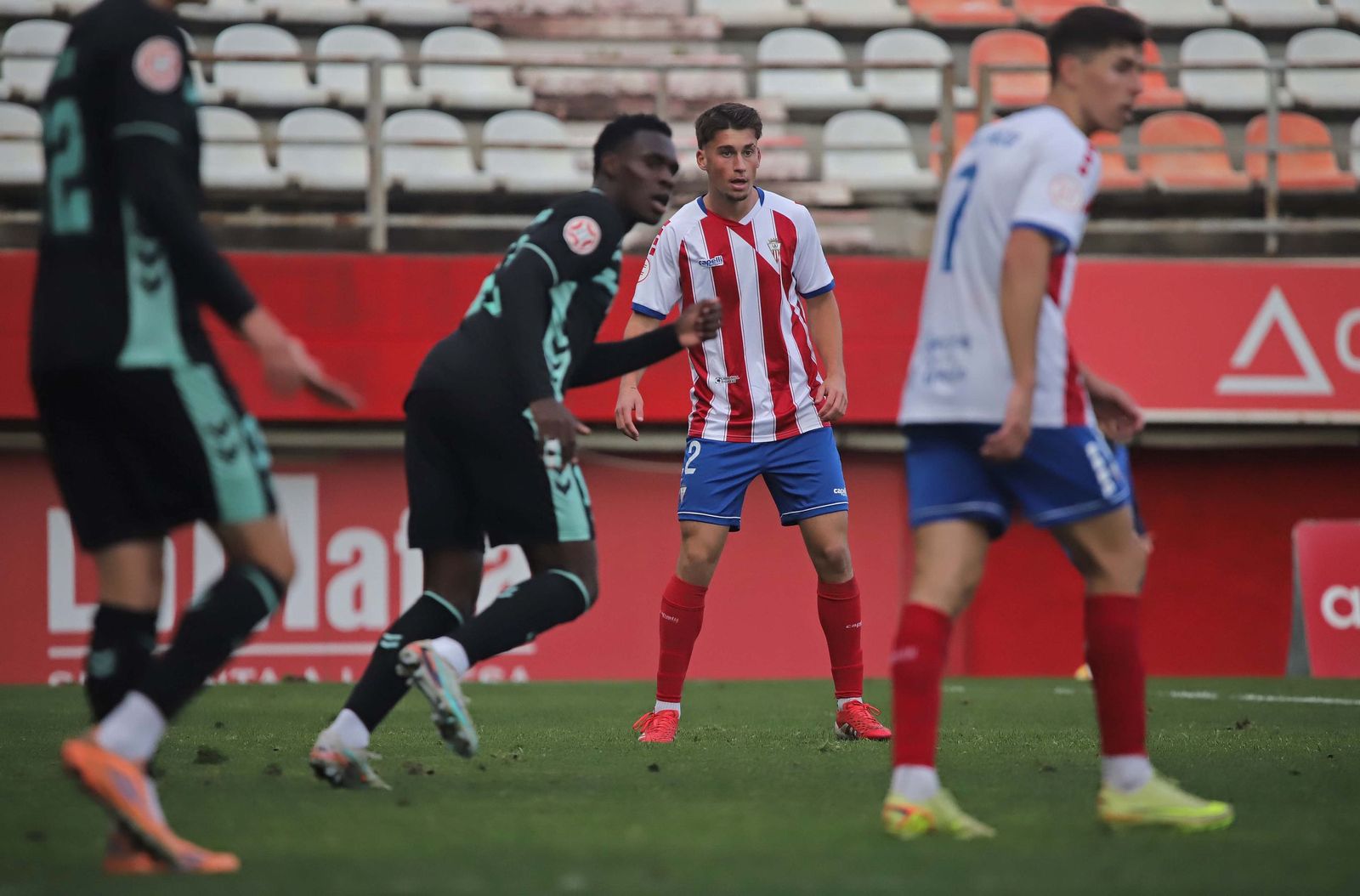 Las mejores fotos del Algeciras - Betis Deportivo de Primera Federación