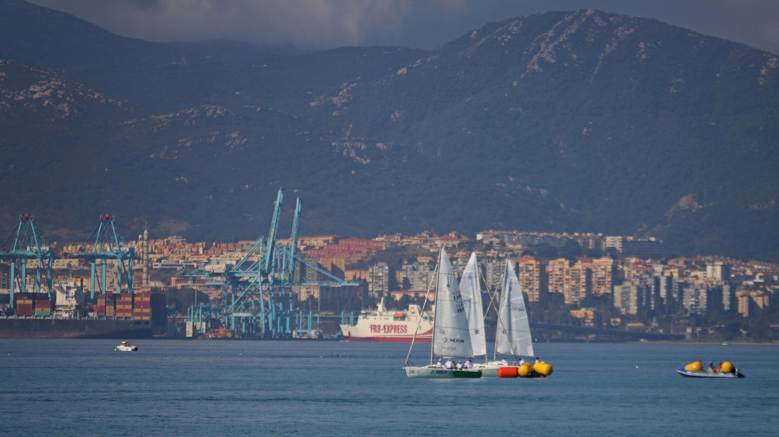 Fotos del XV Campeonato de Vela de España J80 en La Línea