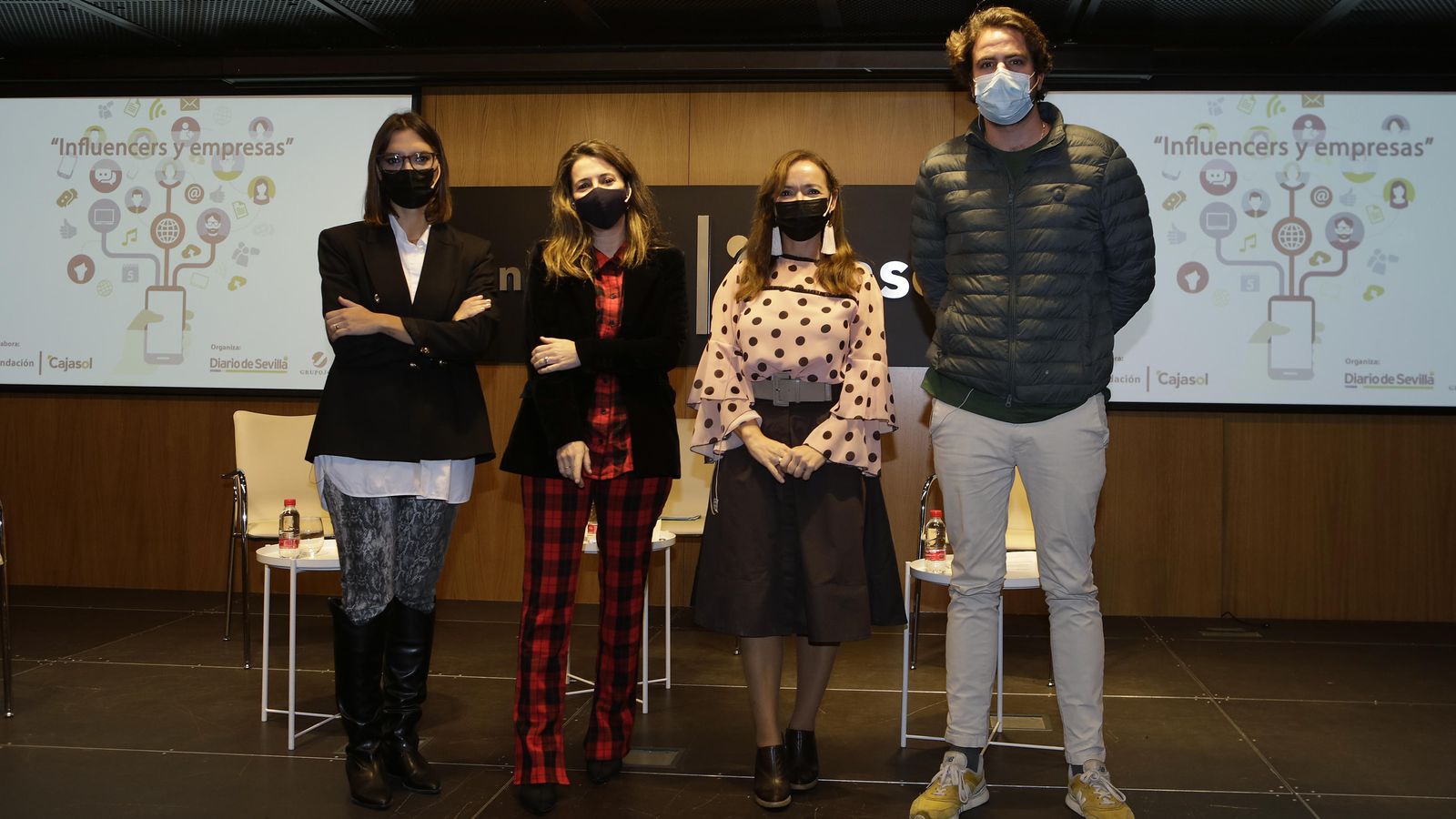 Ainhoa Rosado, Ana García, Magdalena Trillo y Juan Romero de Terry.