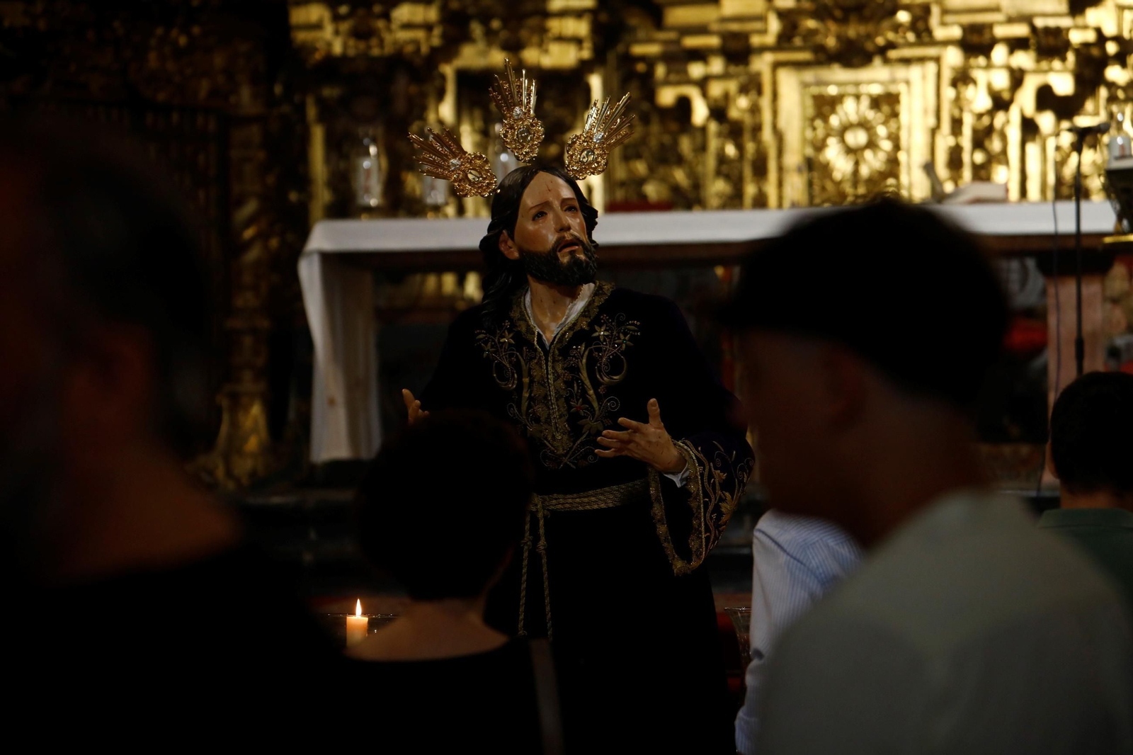 Las mejores fotos de la veneración al Señor del Huerto de Córdoba tras su restauración