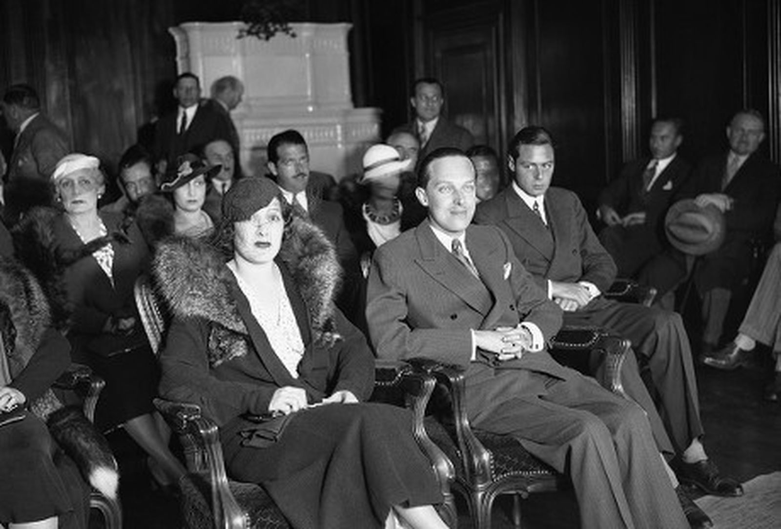 El primogénito de Alfonso XIII, Alfonso de Borbón, con su primera esposa, Edelmira Sampedro