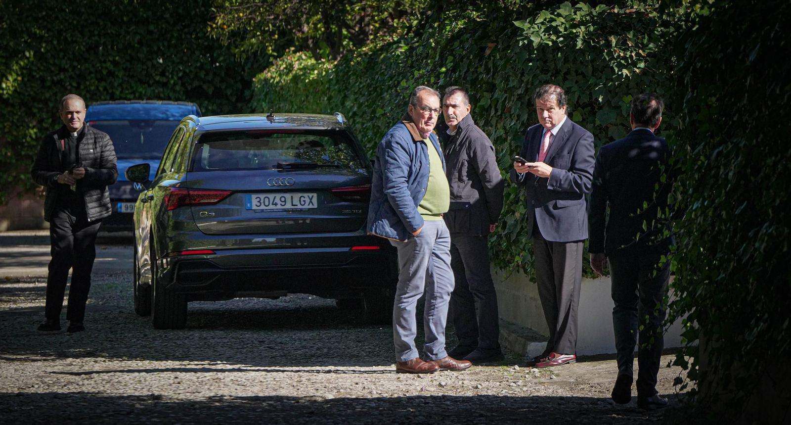 Familiares y amigos despiden a Álvaro Domecq en su casa de Jerez
