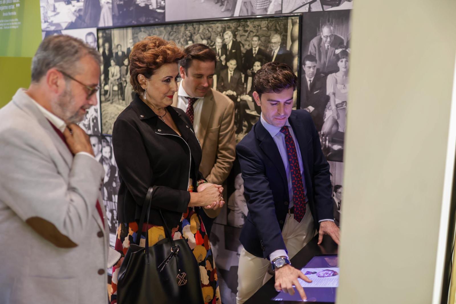 Irma Soriano en su visita el Centro de la Comunicación Jesús Hermida de Huelva.