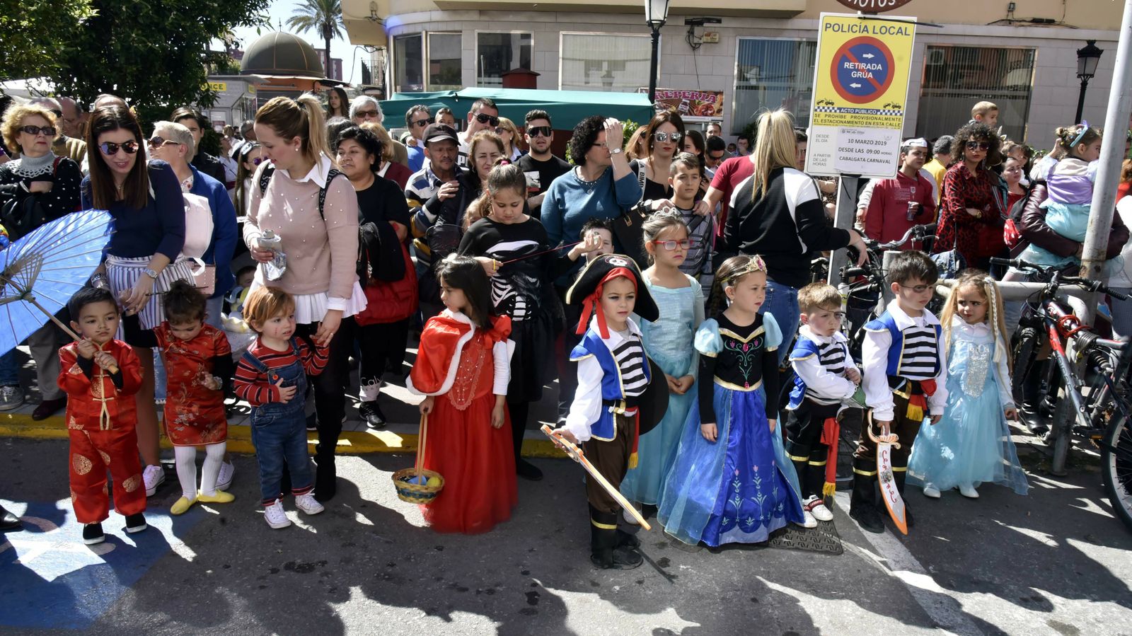 Cabalgata de Carnaval en La Línea en imágenes