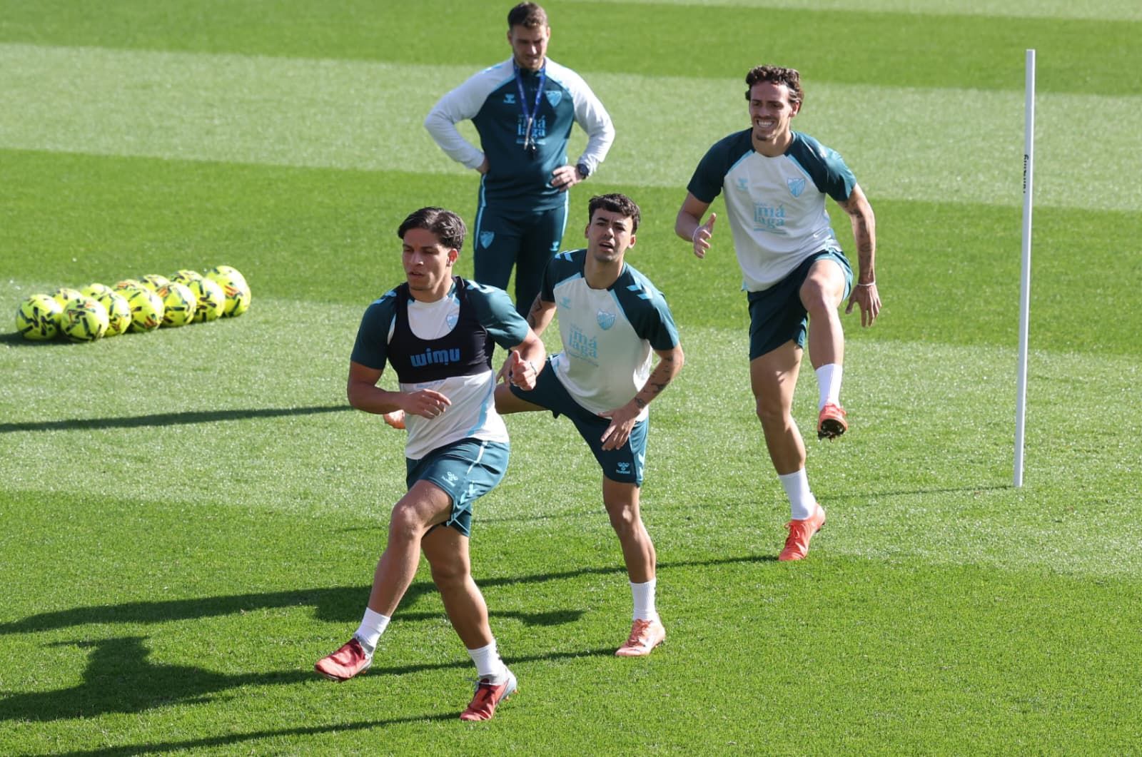Funes, con fiebre y mascarilla pero al pie del cañón