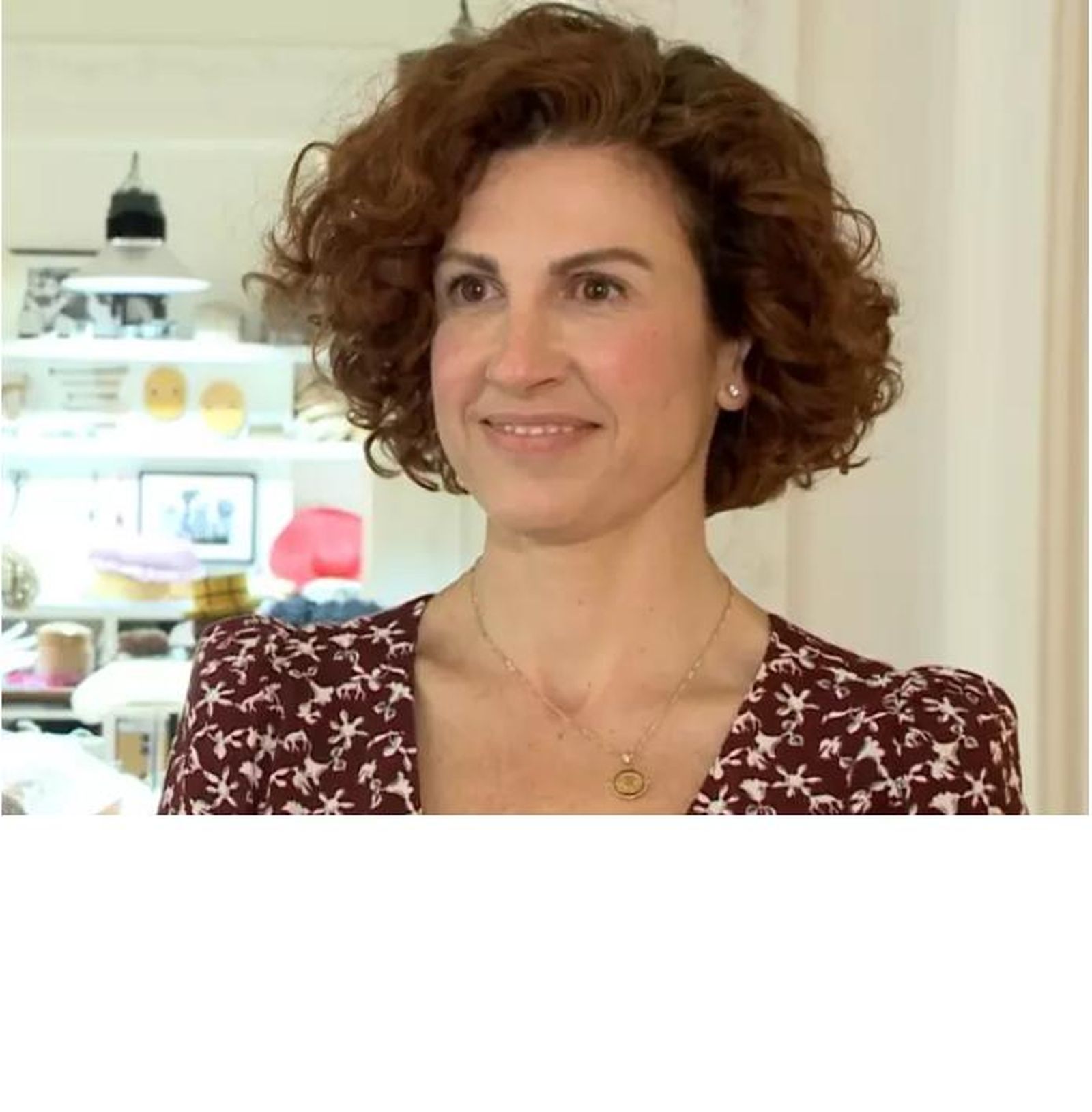 Isabel Terroso, la diseñadora del sombrero de la Reina Letizia para la coronación de Carlos III.