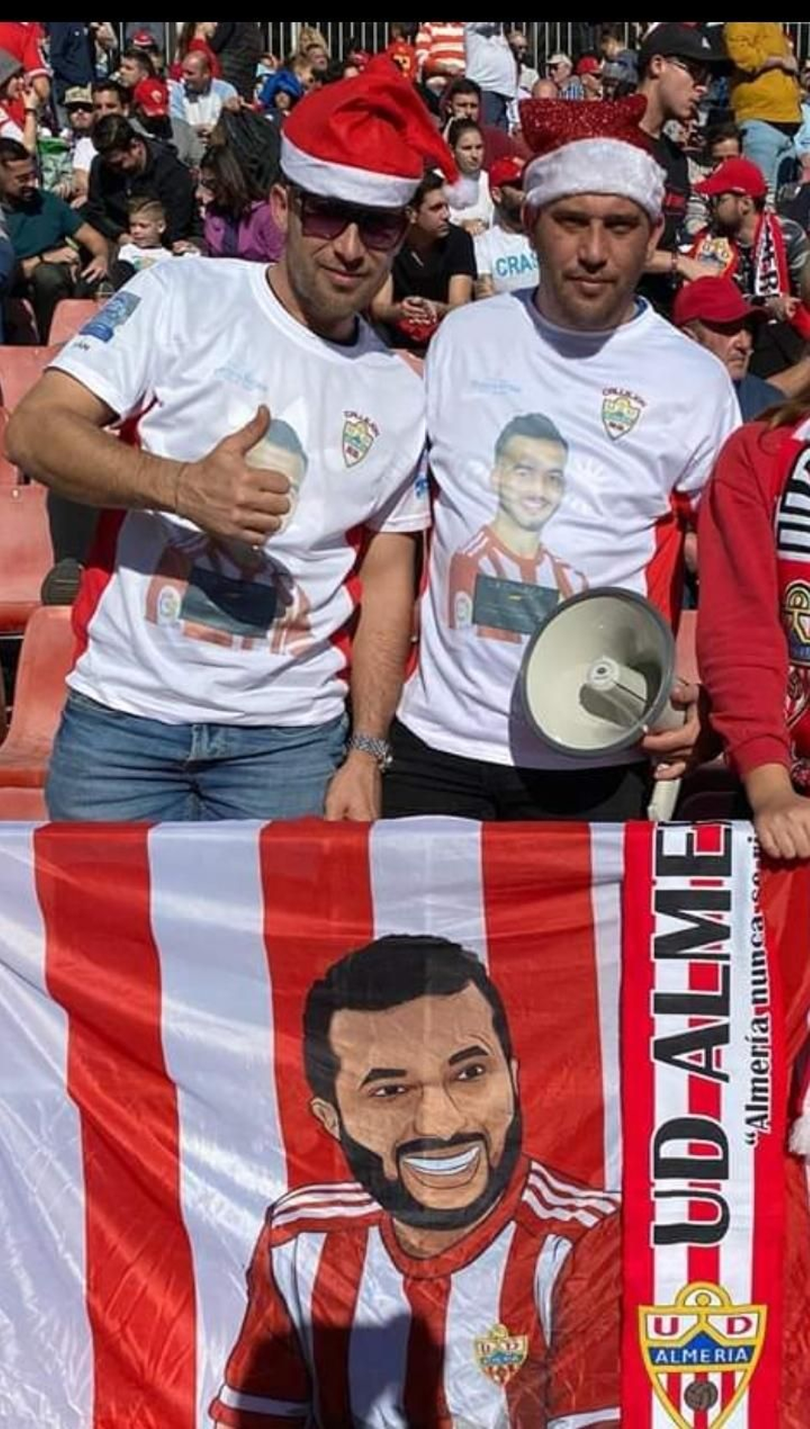 La Peña se encuentra ubicada en el fondo norte del Mediterráneo.