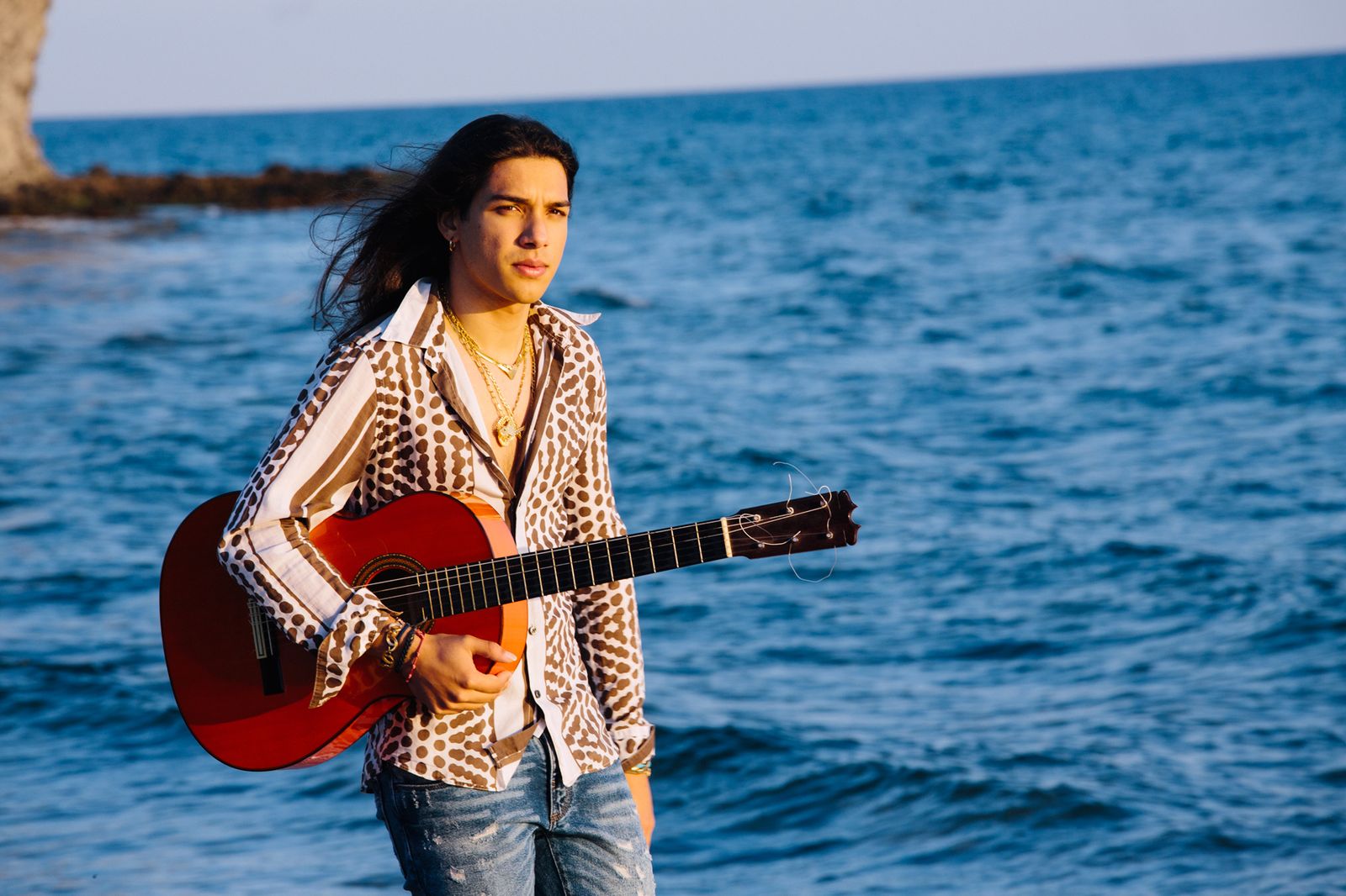 El joven guitarrista José del Tomate ofrece un concierto el día 21 en el Teatro Apolo