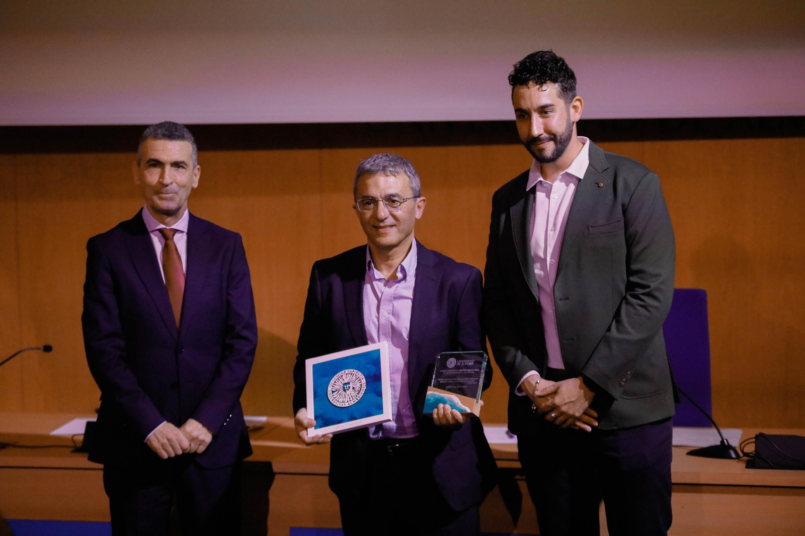 Entrega de distinciones en Salud UAL, en imágenes