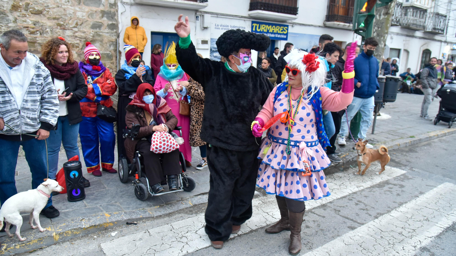 Fotos del pasacalles de Carnaval en Tarifa