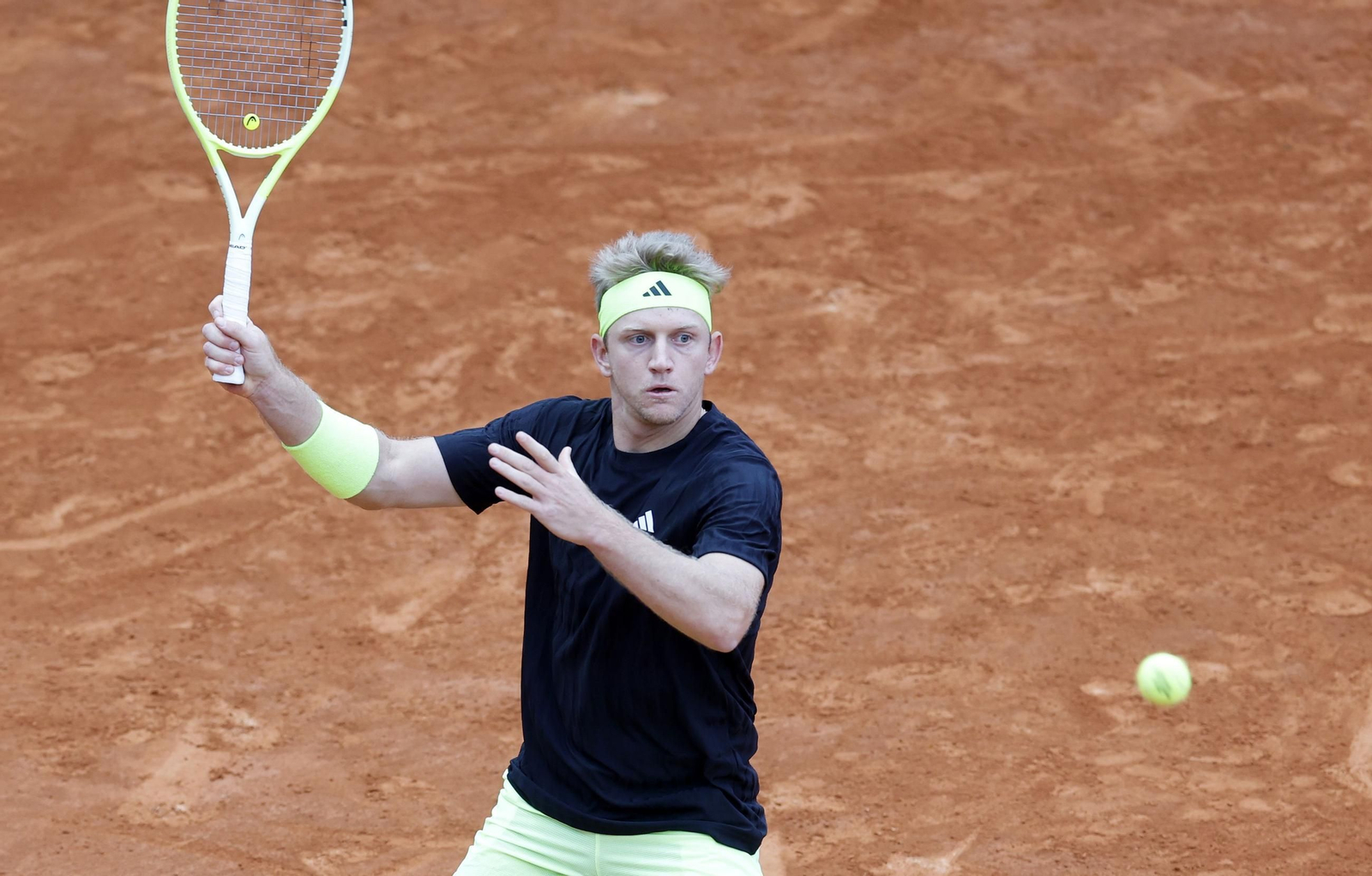Alejandro Davidovich remonta ante Ben Shelton y progresa en Montecarlo