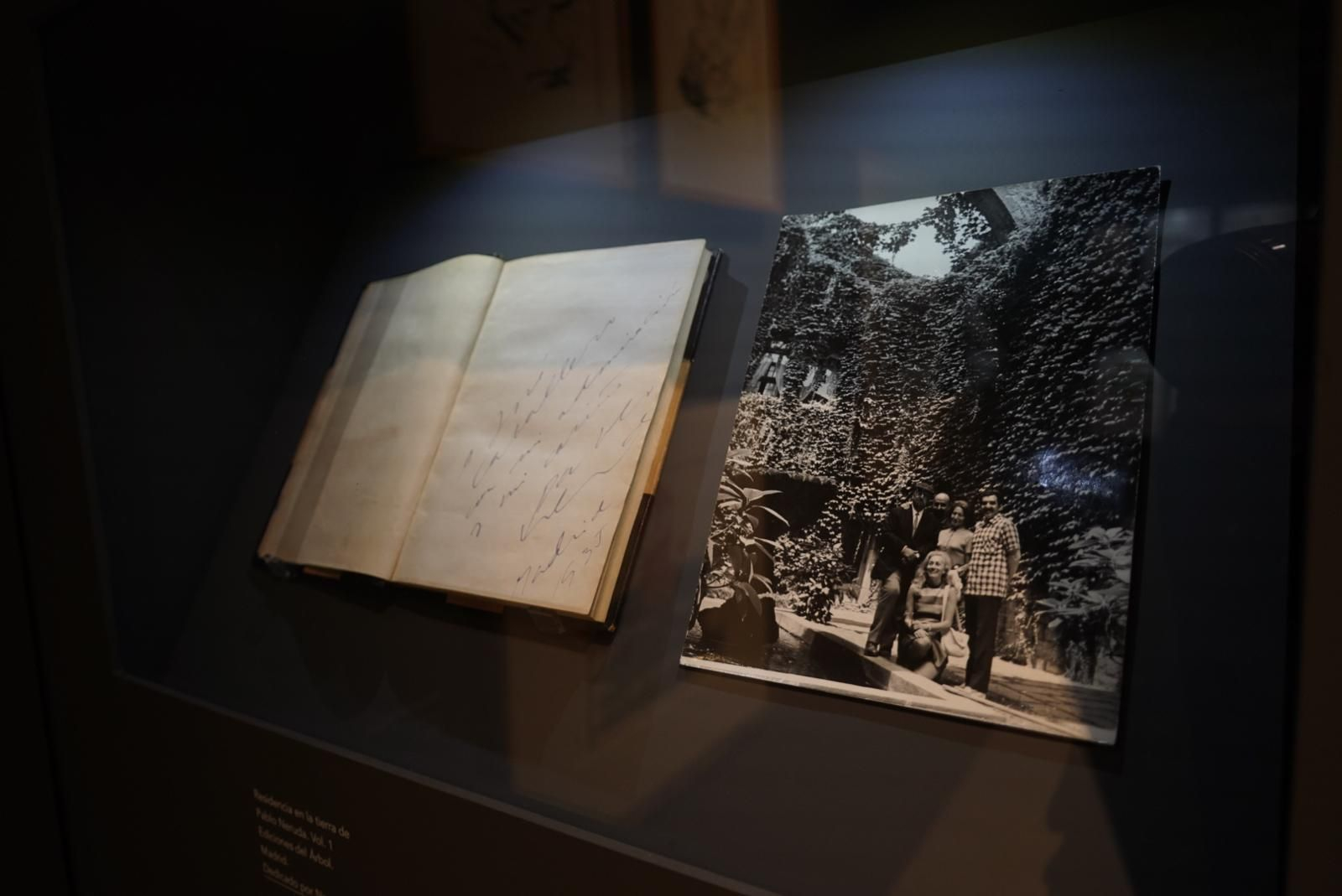 Una exposición iédita sobre José Caballero llega a Huelva: imágenes de la inauguración en el Museo